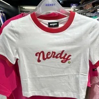 [S] NERDY W'S CURSIVE LOGO RINGER CROPPED S/S T-SHIRT SLIM FIT,RED, PNEU23KG090703 (SN421)