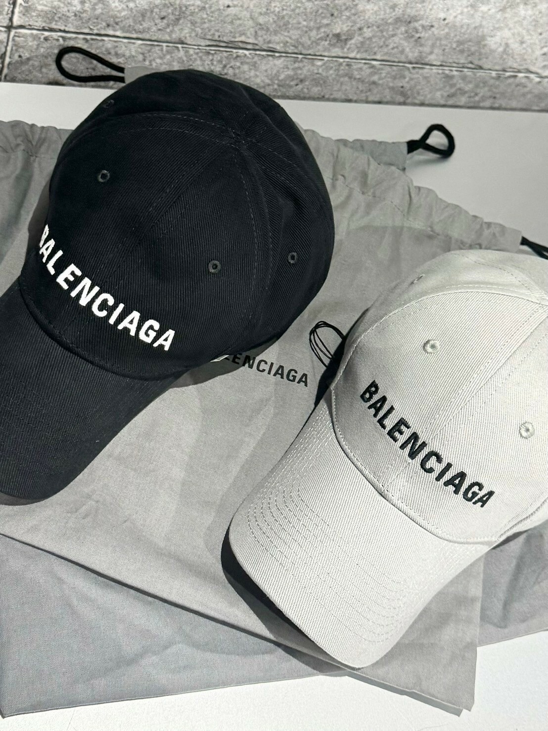 BALENCIAGA 經典款 刺繡字體Logo老帽 巴黎世家