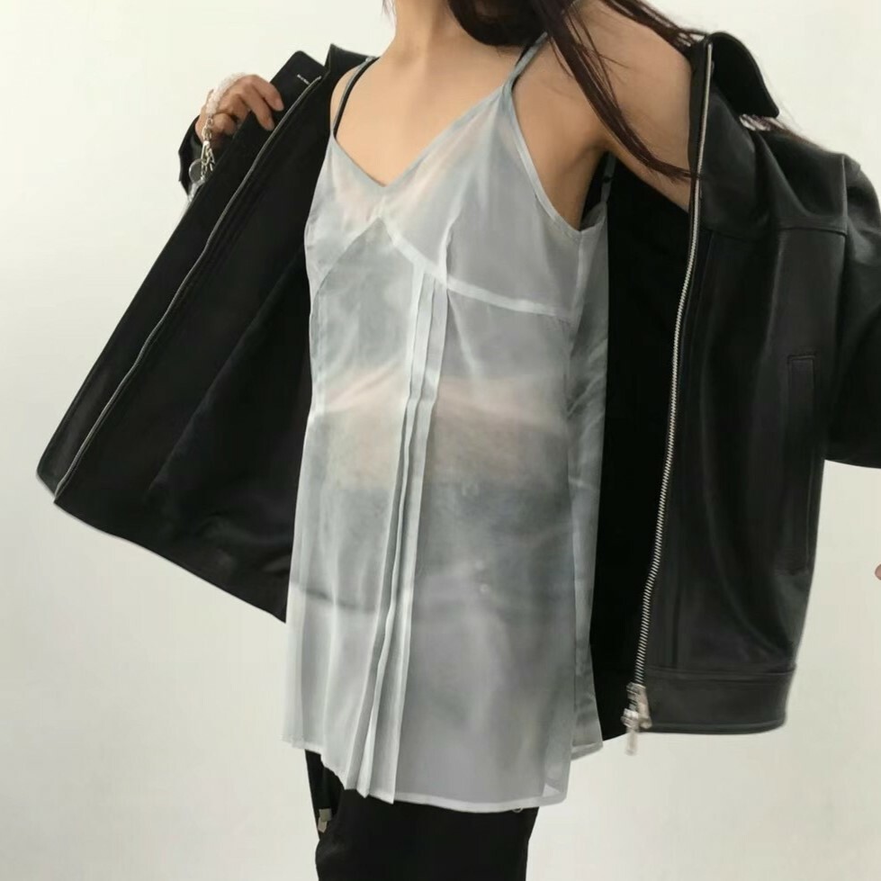 暈染霧綠細肩背心OPS