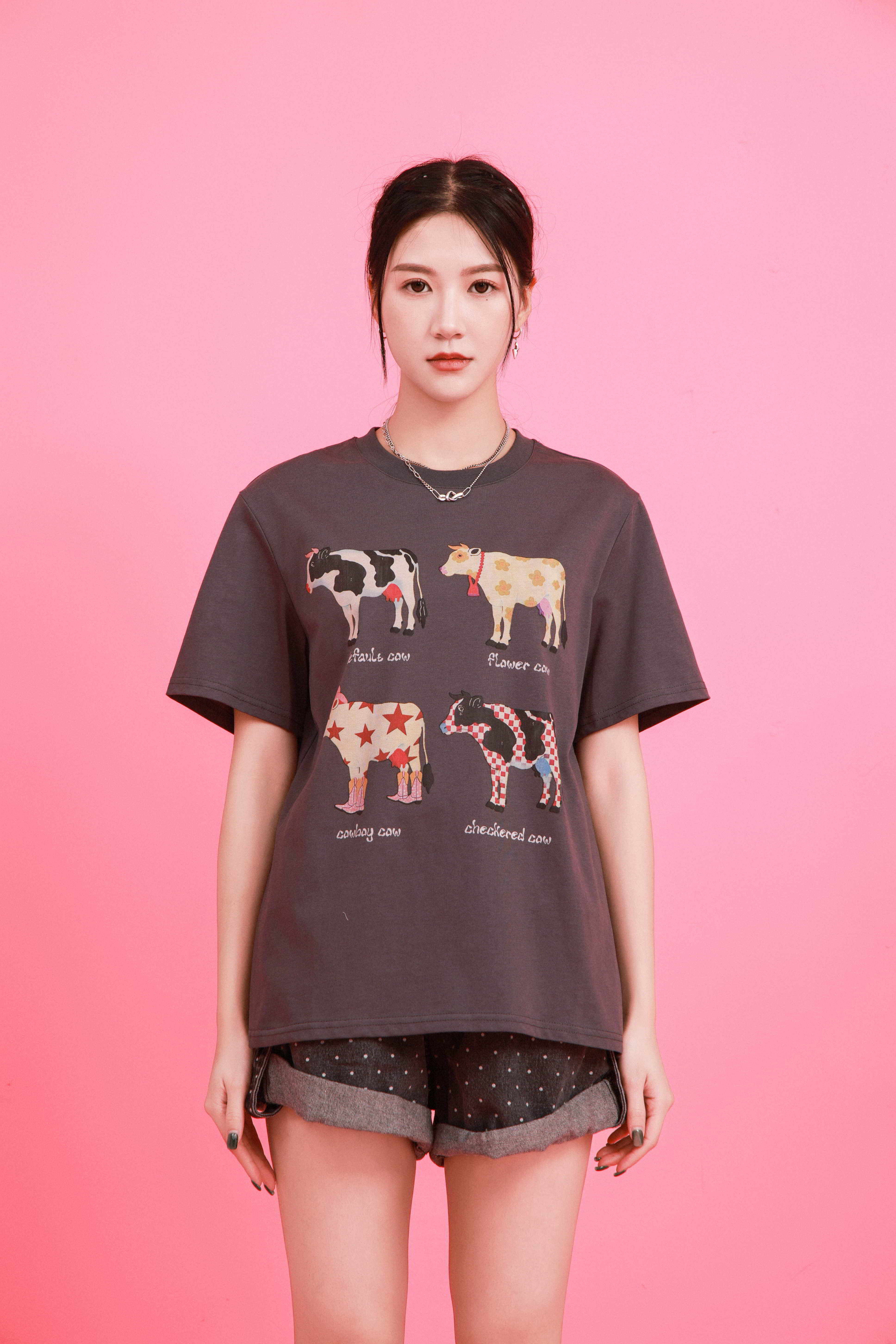 四款乳牛圖案tee (現貨款式）