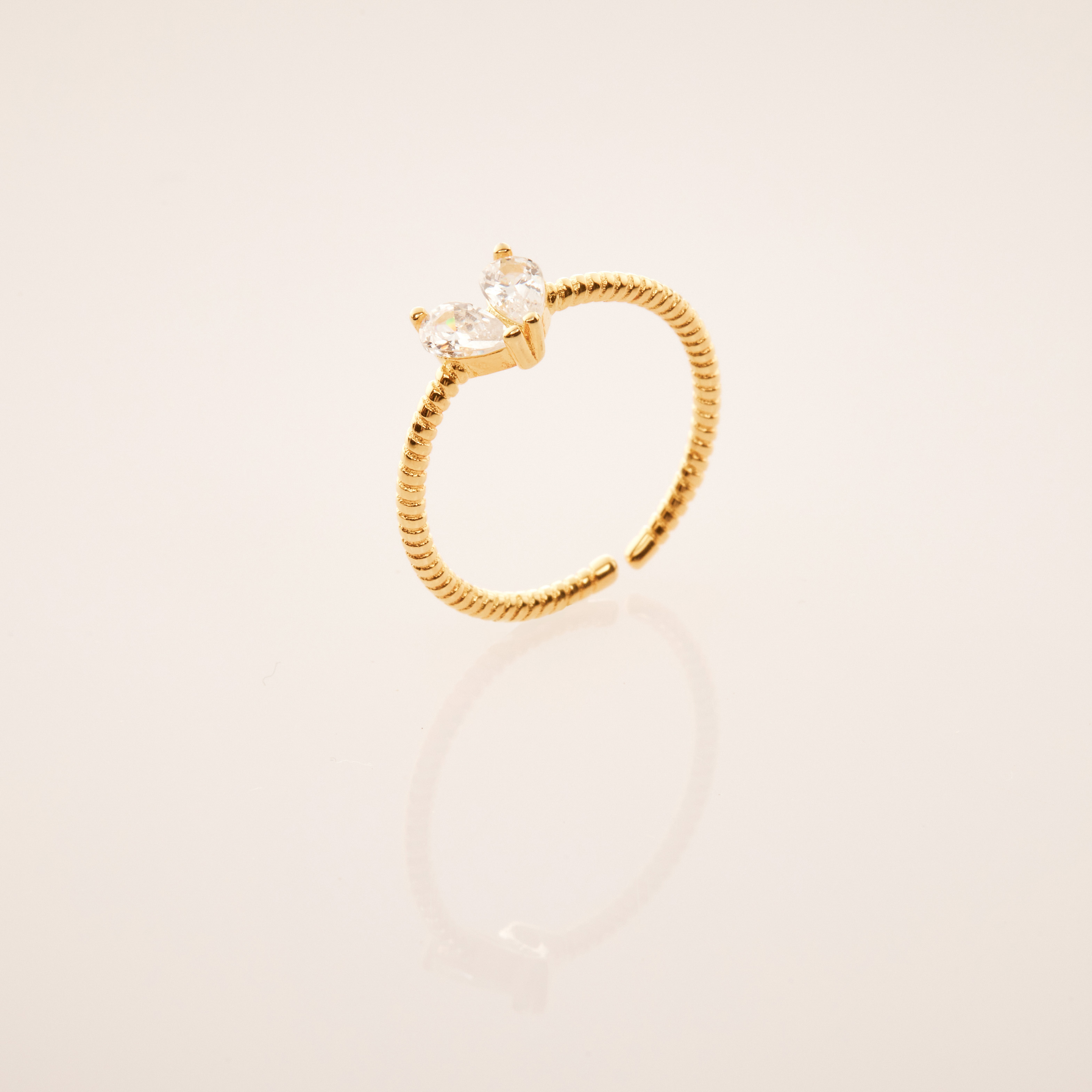 R539 | 純銀愛心鋯石戒指