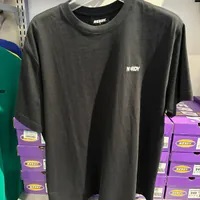 [S] NERDY BLENK SMALL LOGO S/S T-SHIRT,BLACK, PNEU24ST040104 (SN437)