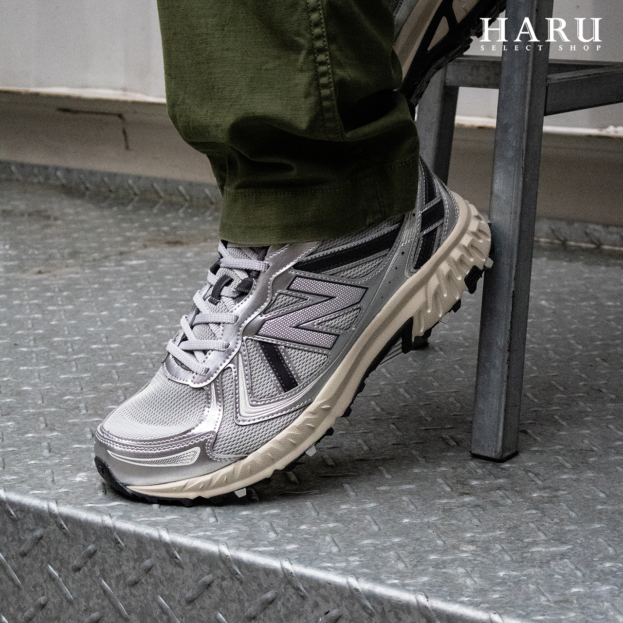 韓國博主推薦 New Balance NB MT410 V5 白銀 白銀灰黑 Y2K 復古銀 鋸齒大底 復古銀 2E楦頭 男女同款 復古休閒鞋 MT410KM5 MT410KR5