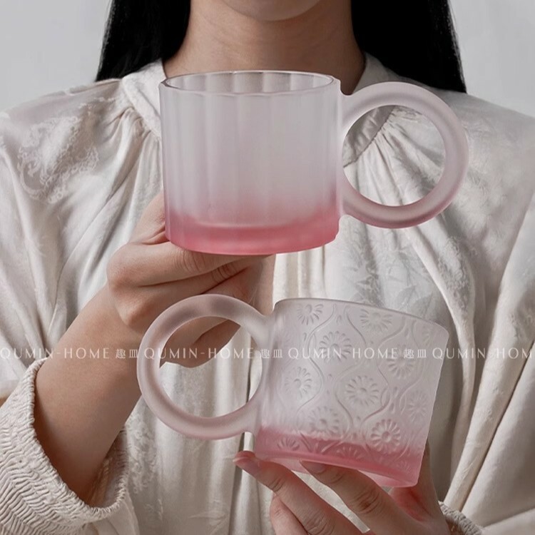 《4065》簡約少女心刻紋玻璃杯300ML