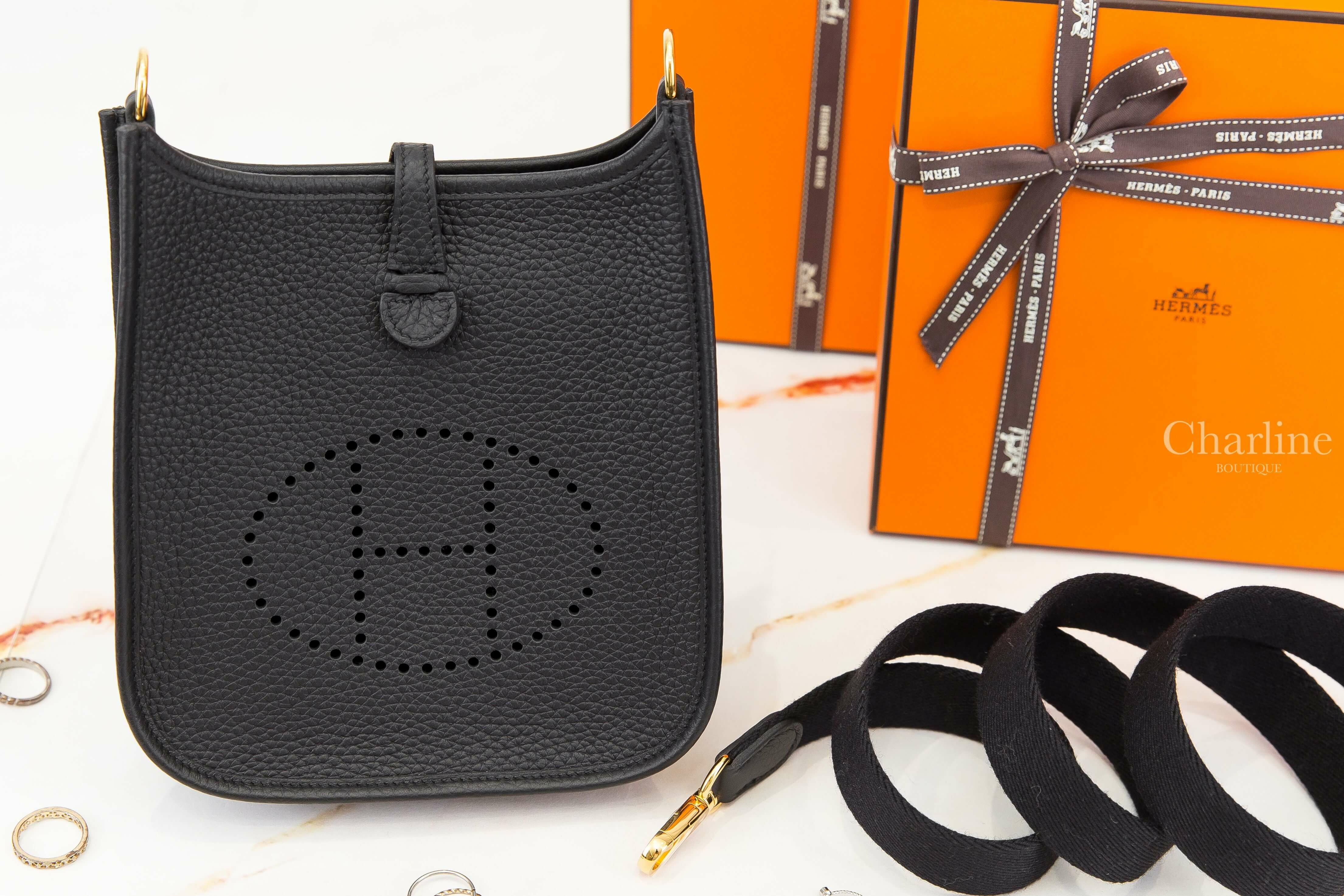 Hermès Evelyne TPM 16cm 89 Noir Taurillon Clemence 黑色金釦簍空洞洞肩背包