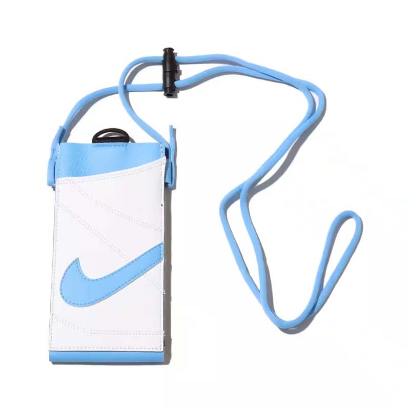 Nike Premium Phone Crossbody Bag 手機包 斜背包 藍白 觸控 可調背帶 小包 HF3618-451 [台灣現貨]