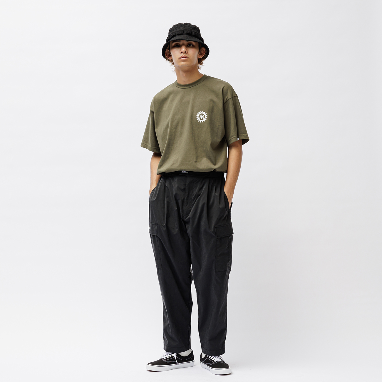 WTAPS ブラック カーゴパンツ サイズX04 WTAPS ブラック カーゴパンツ サイズX04
