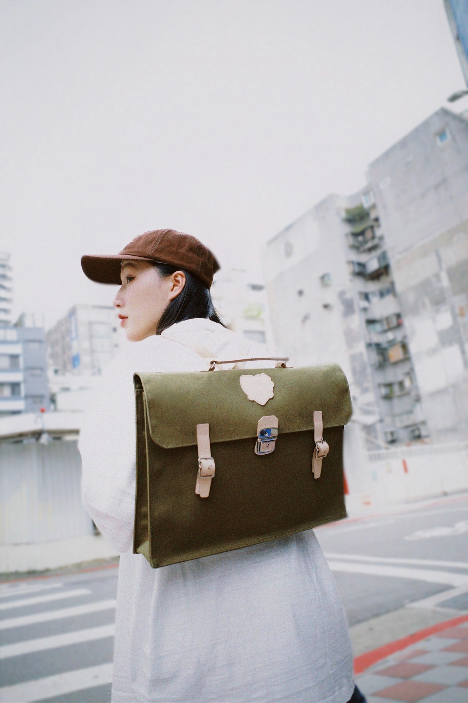 <快速出貨>HUMAN MADE CANVAS SCHOOL BAG 公事包