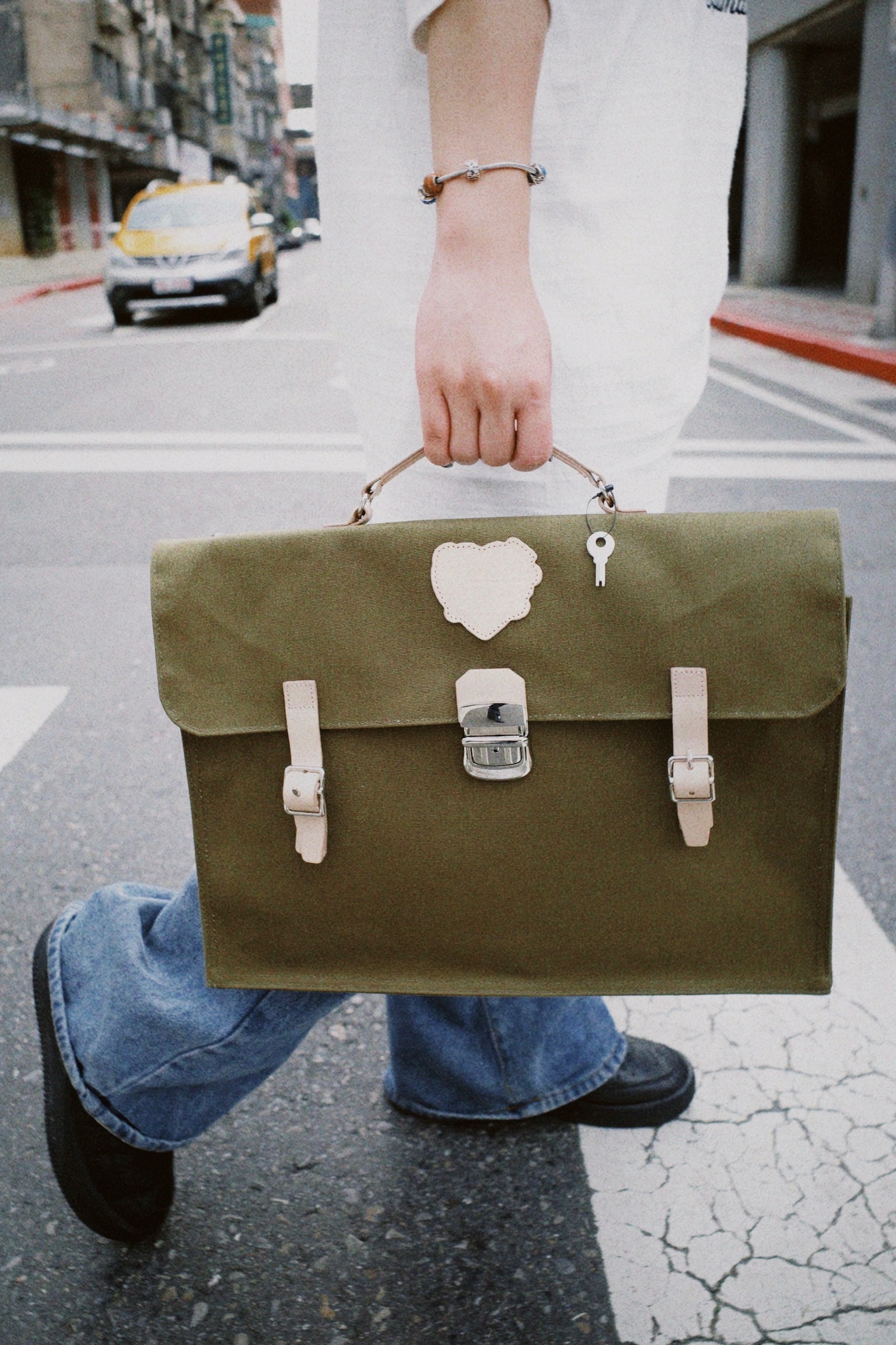 <快速出貨>HUMAN MADE CANVAS SCHOOL BAG 公事包