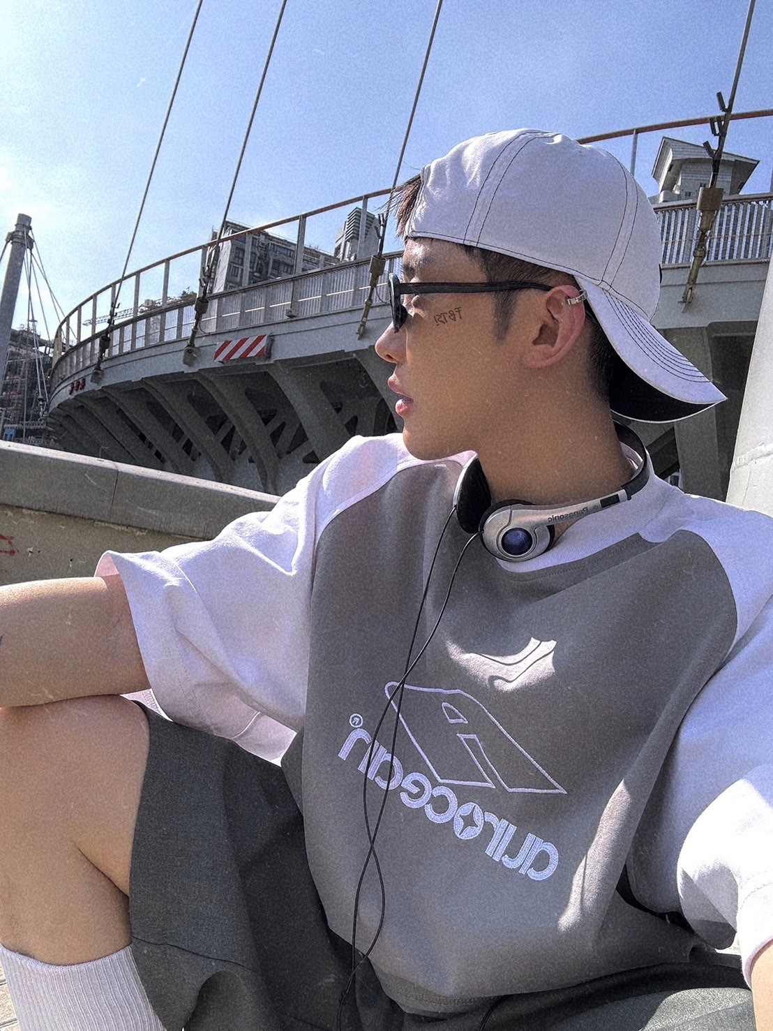 Aurocean 320克重磅純棉白灰寬鬆短袖