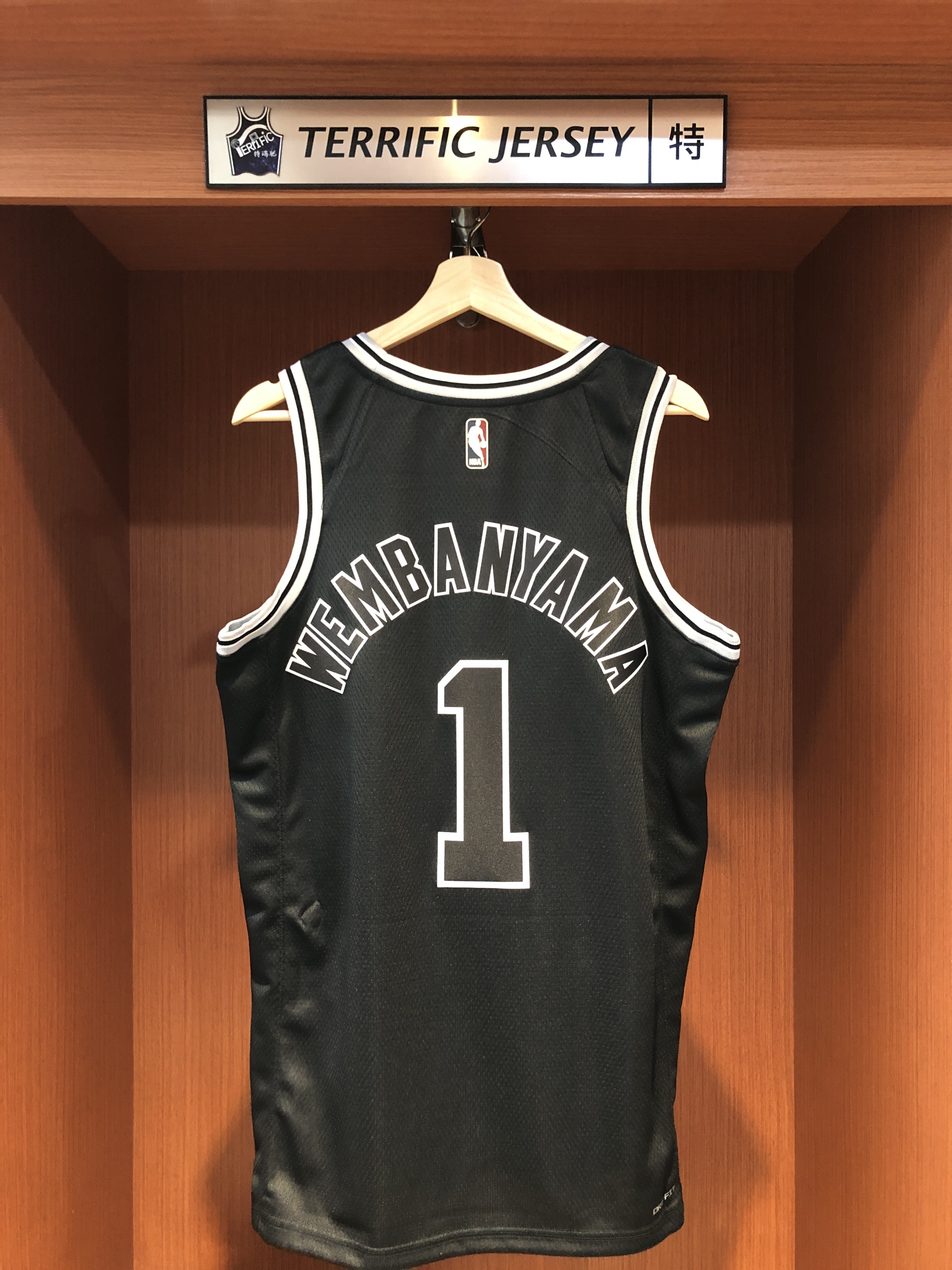 NBA球衣 Victor Wembanyama 聖安東尼奧馬刺復古 HWC Nike Swingman 球迷版 熱轉印 全新