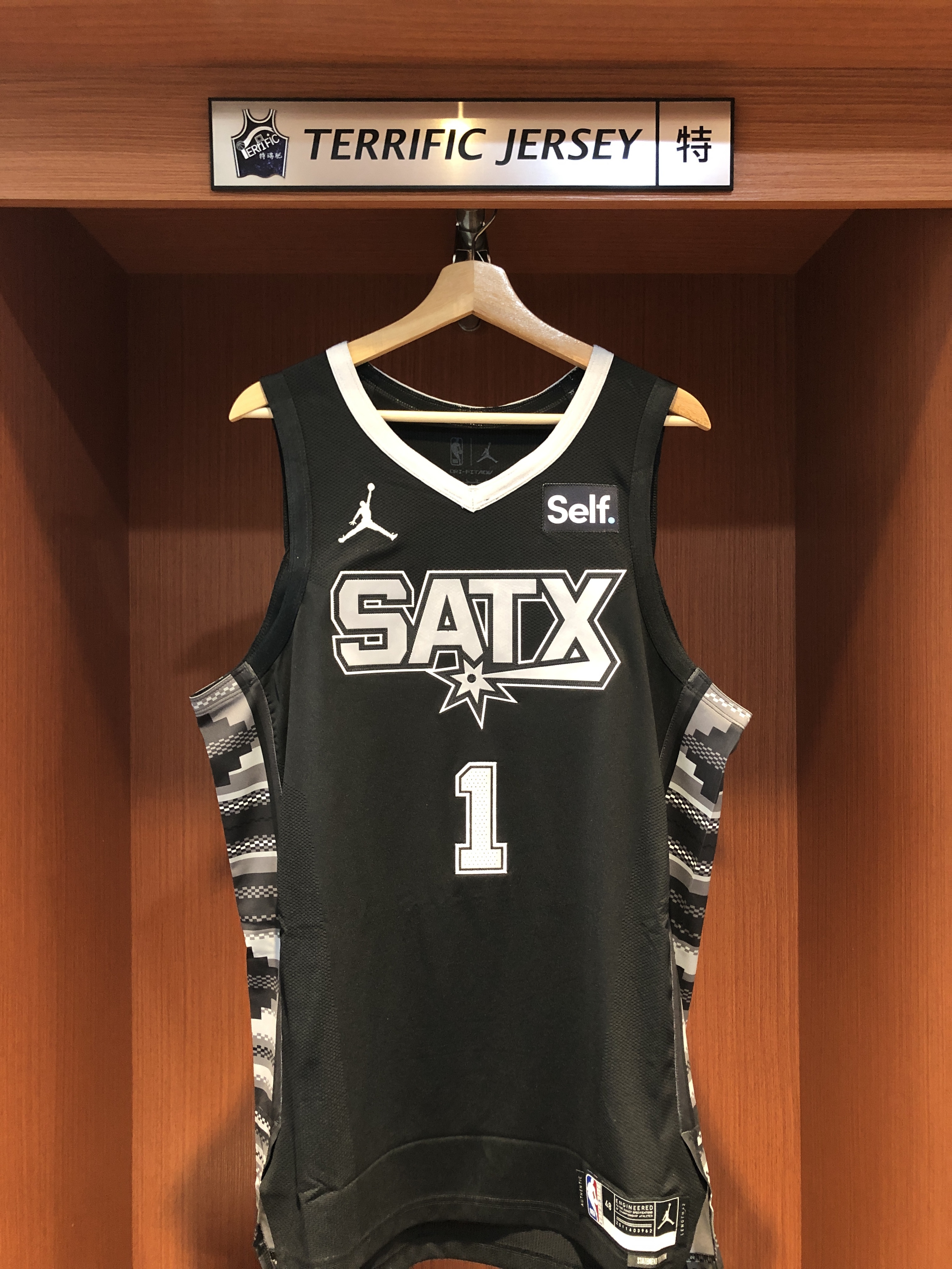 NBA球衣 Victor Wembanyama 聖安東尼奧馬刺黑 Statement Jordan Authentic 球員版 電繡 含贊助商標 全新