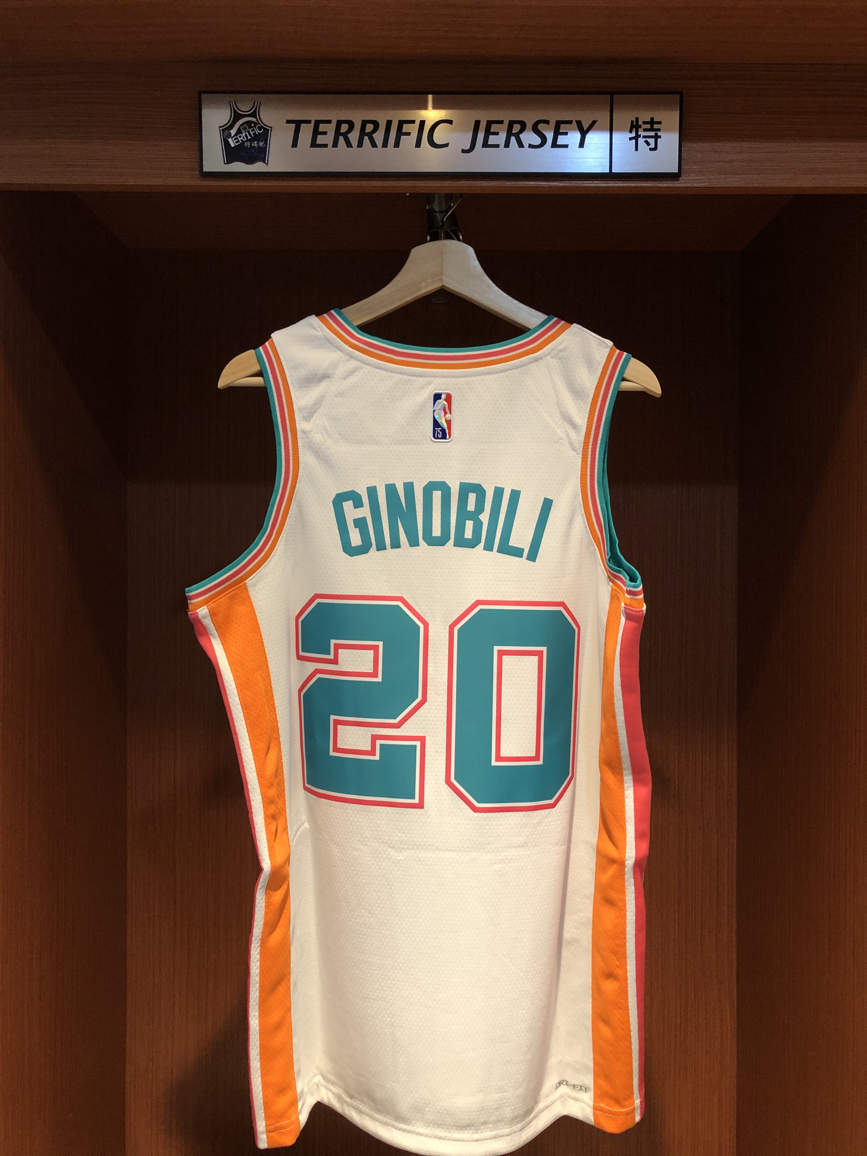 NBA球衣 Manu Ginobili 聖安東尼奧馬刺城市 75周年 鑽石標 City Nike Swingman 球迷版 熱轉印 全新