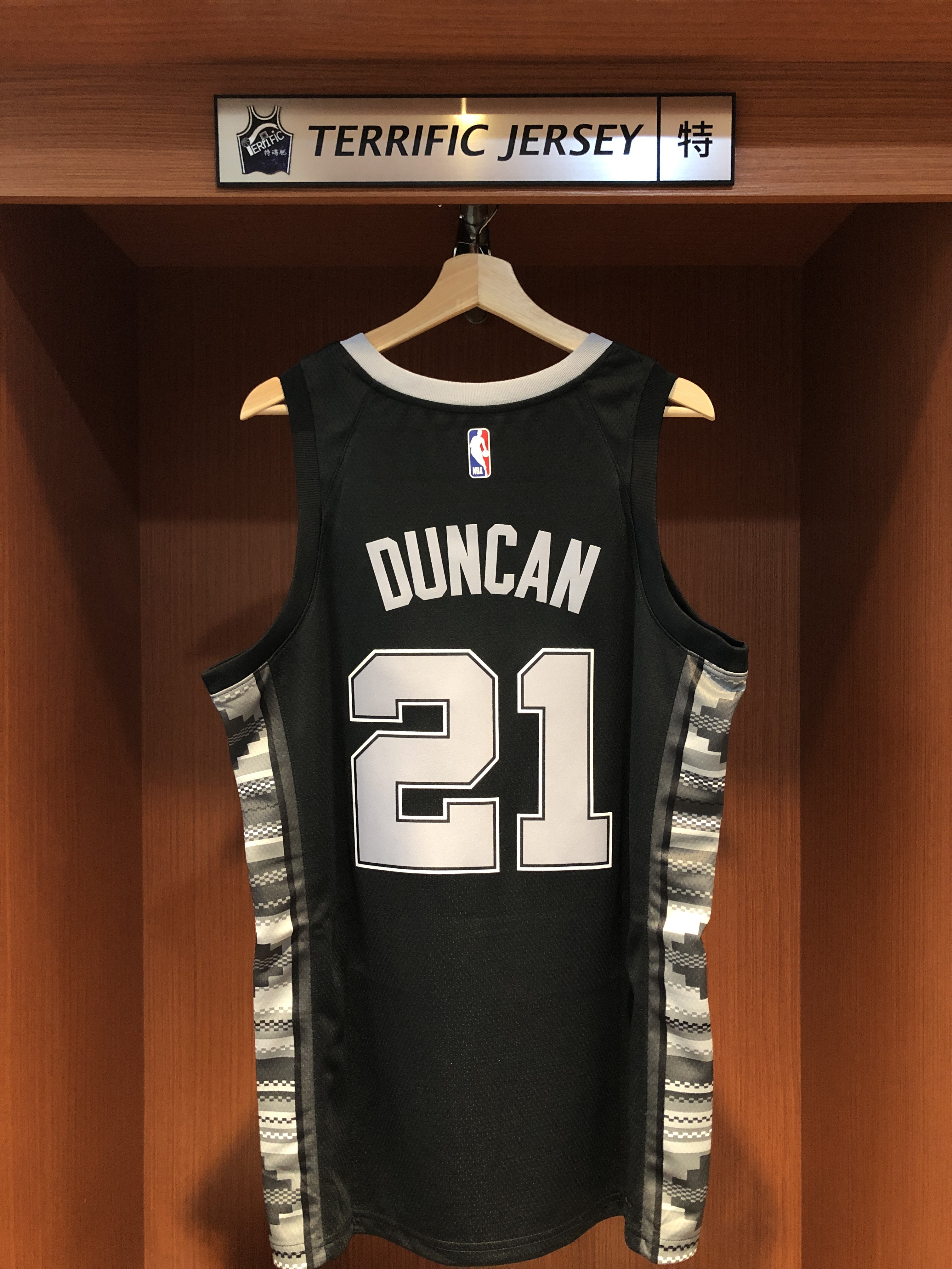 NBA球衣 Tim Duncan 聖安東尼奧馬刺黑圖騰 Statement Jordan Swingman 球迷版 熱轉印 全新