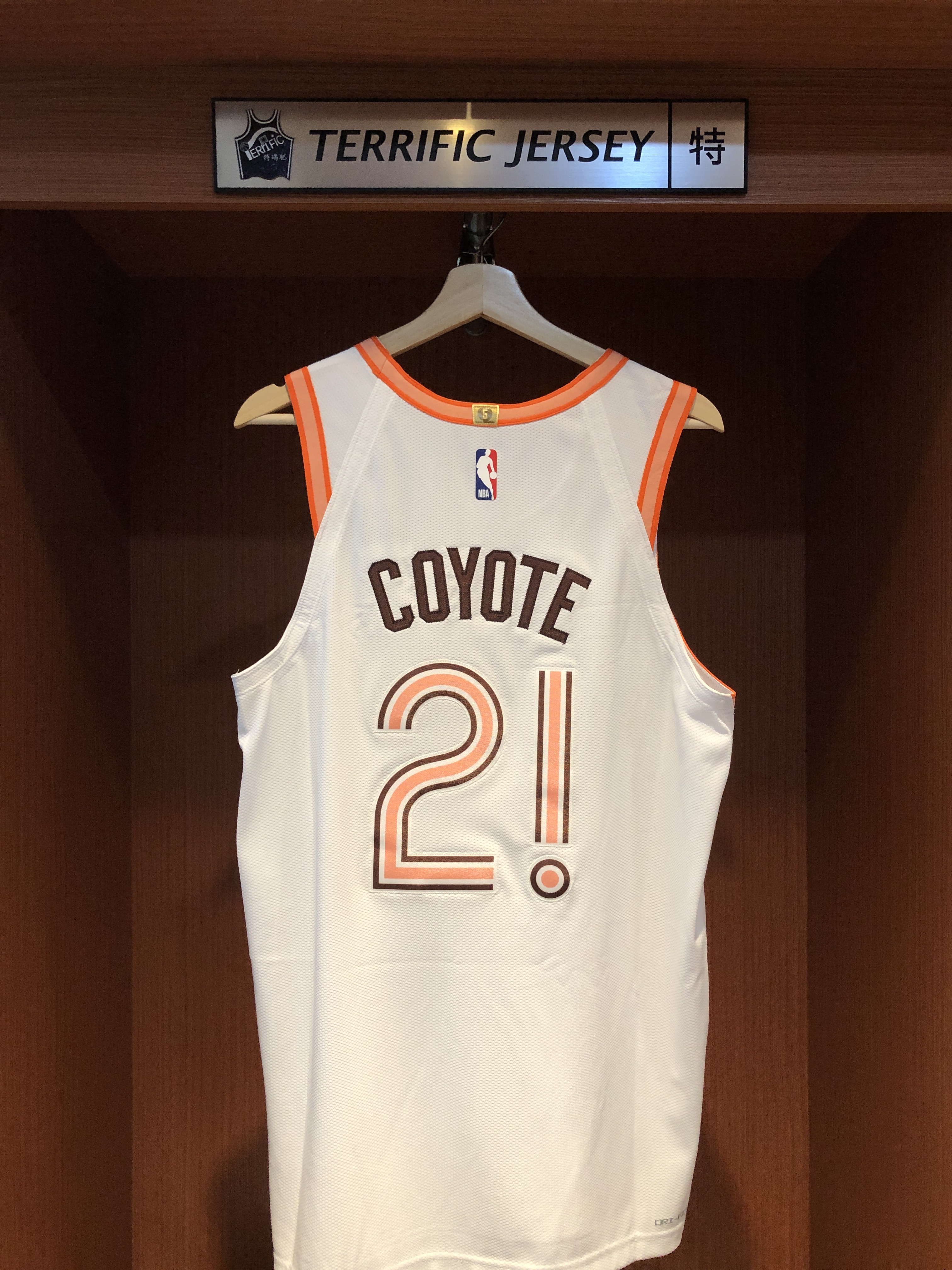 NBA球衣 Coyote 吉祥物 聖安東尼奧馬刺 City Nike Authentic 球員版 電繡 全新