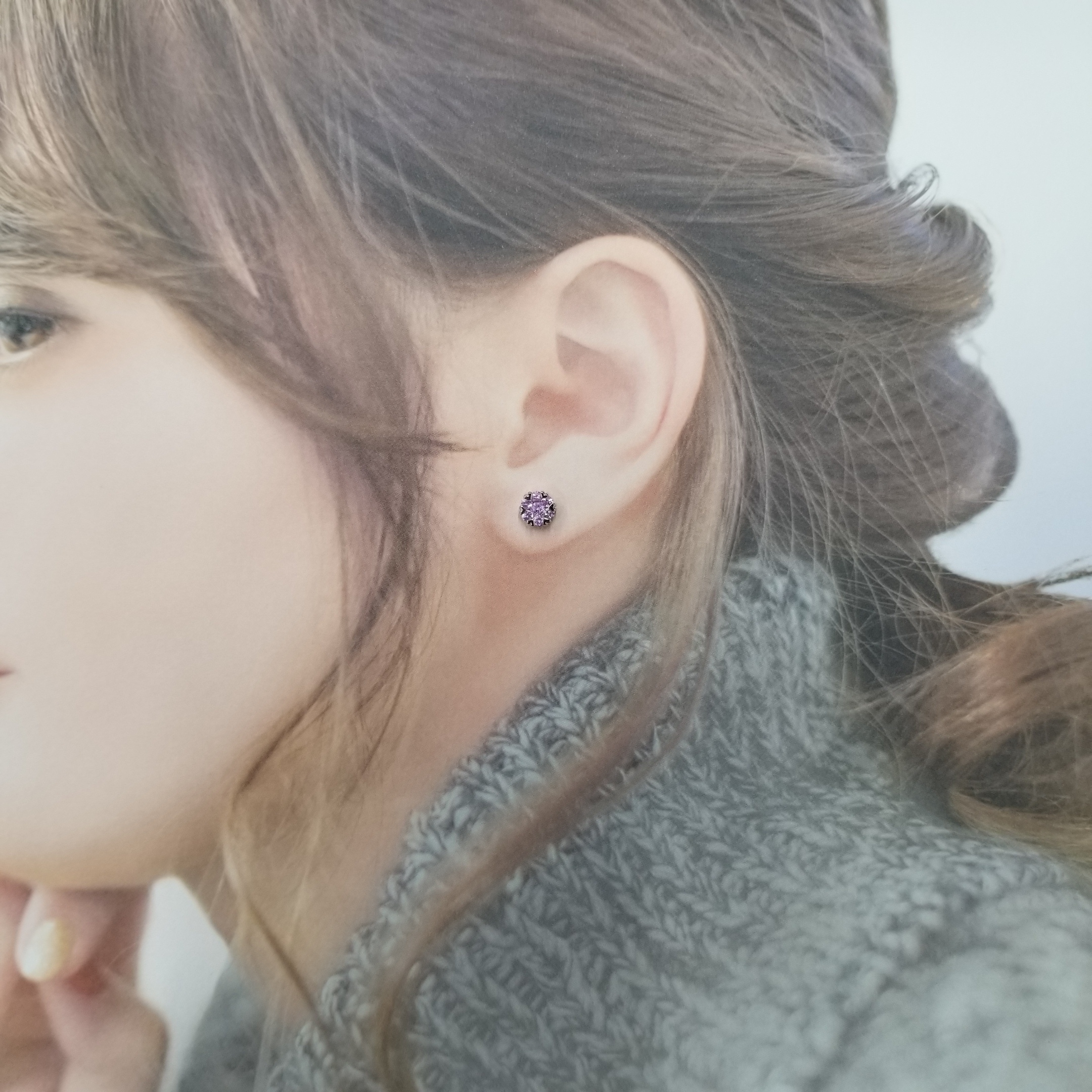 全新18K白金75份粉紅藍寶石耳環