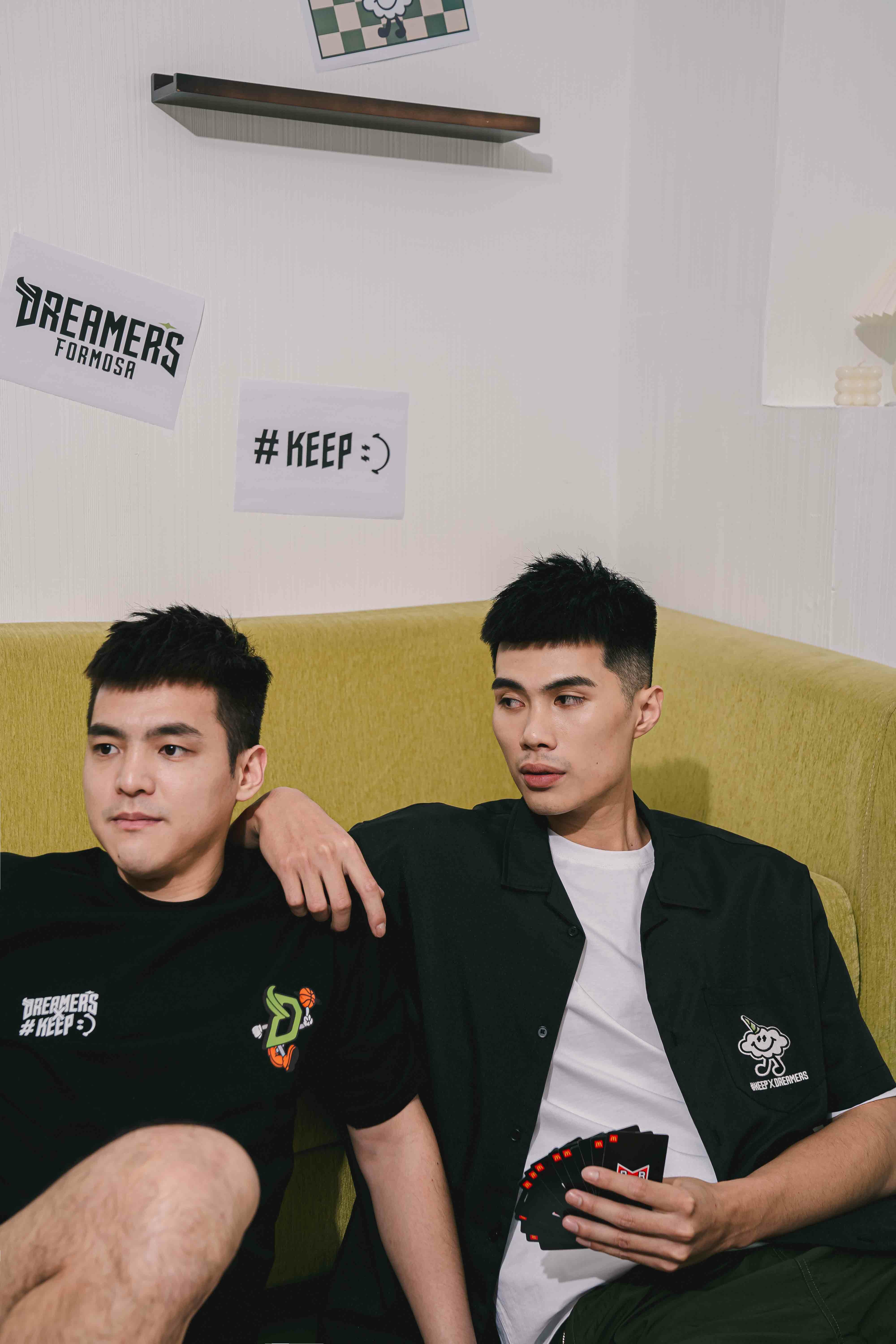 [西門實體門市現貨]#KEEP x DREAMERS 聯名款 SHIRT 黑色 雲朵獸 夢想家 雲朵人 短袖 古巴襯衫【KS213】