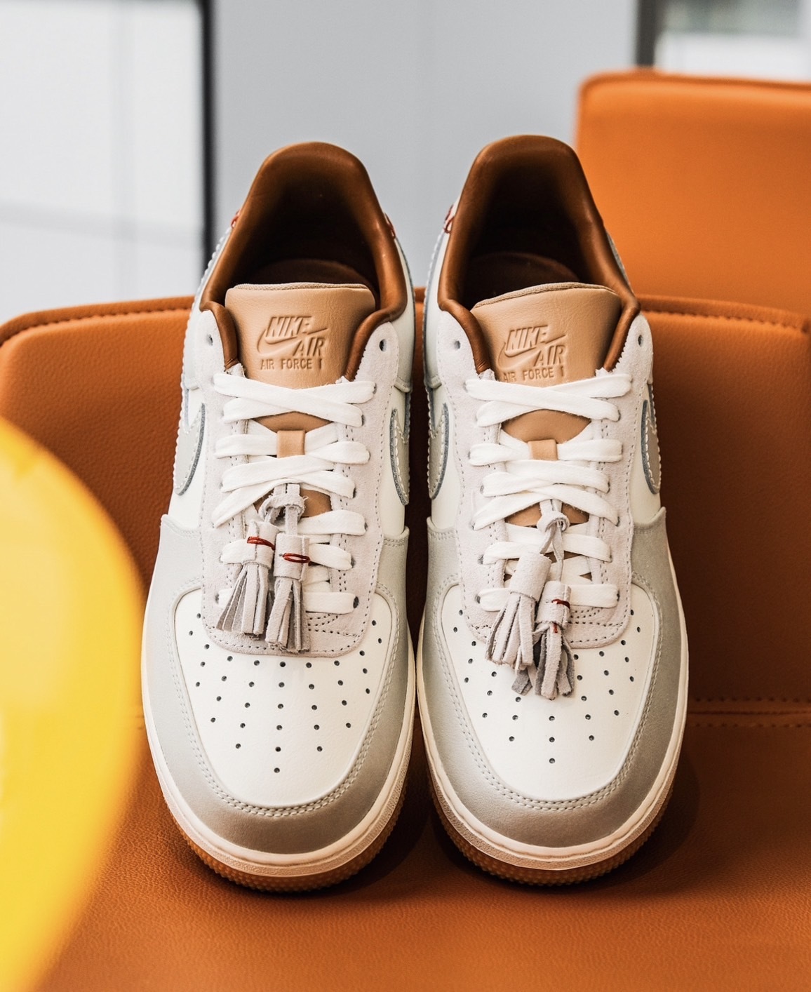 Nike Air Force 1 Low 灰白 棒球 焦糖底 流蘇