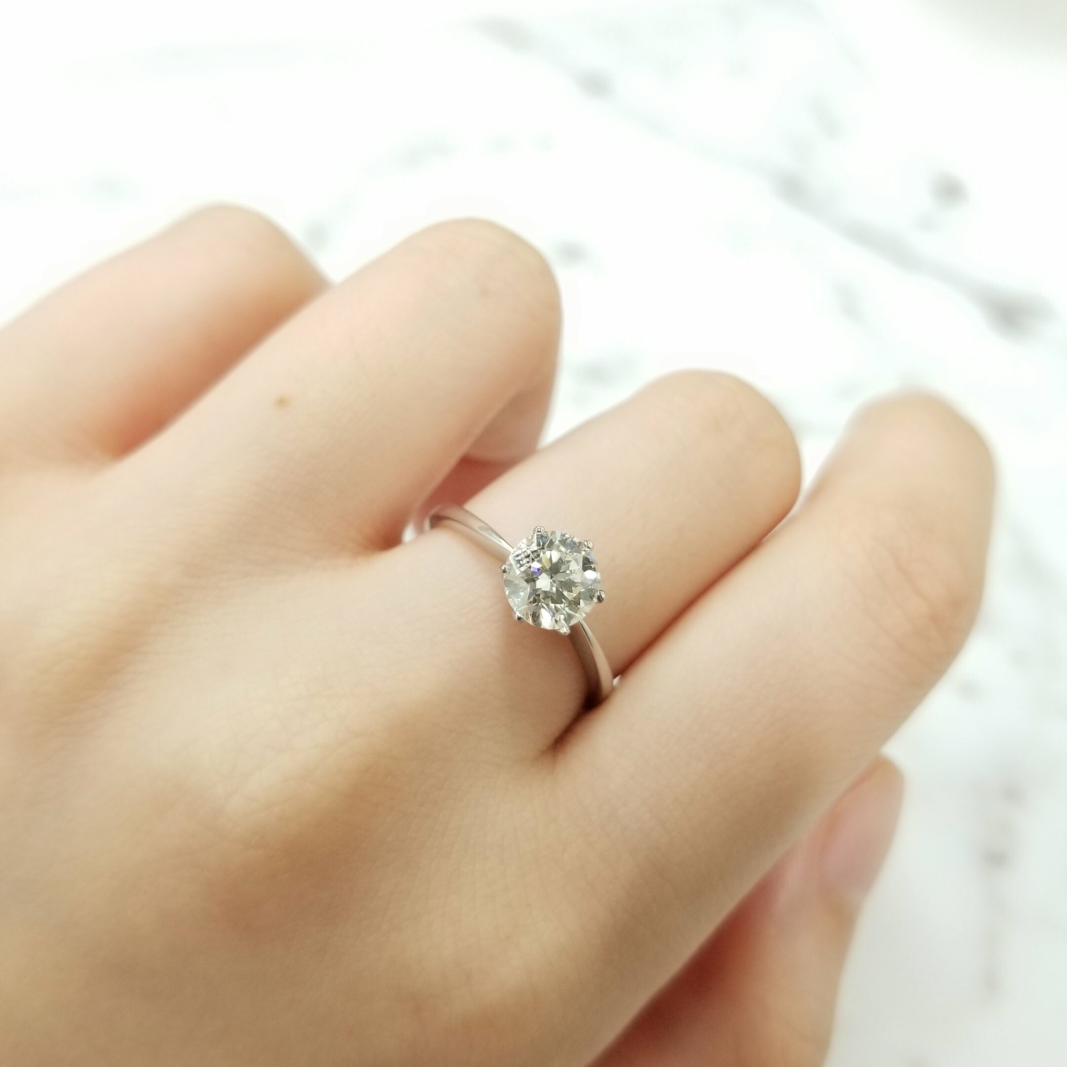 18K White Gold 1.00ct Diamond Ring