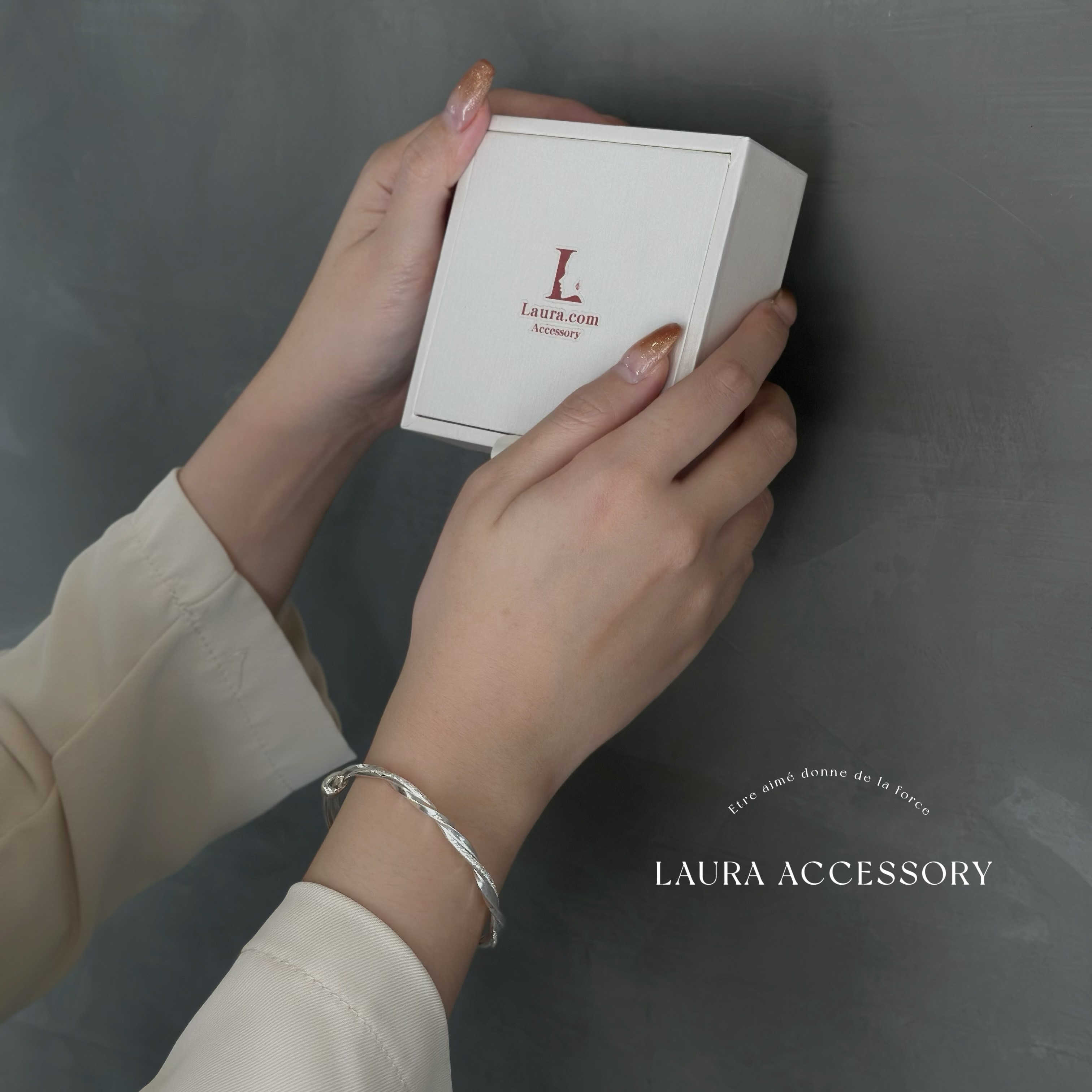 溫柔．繞線閃砂純銀調節手環