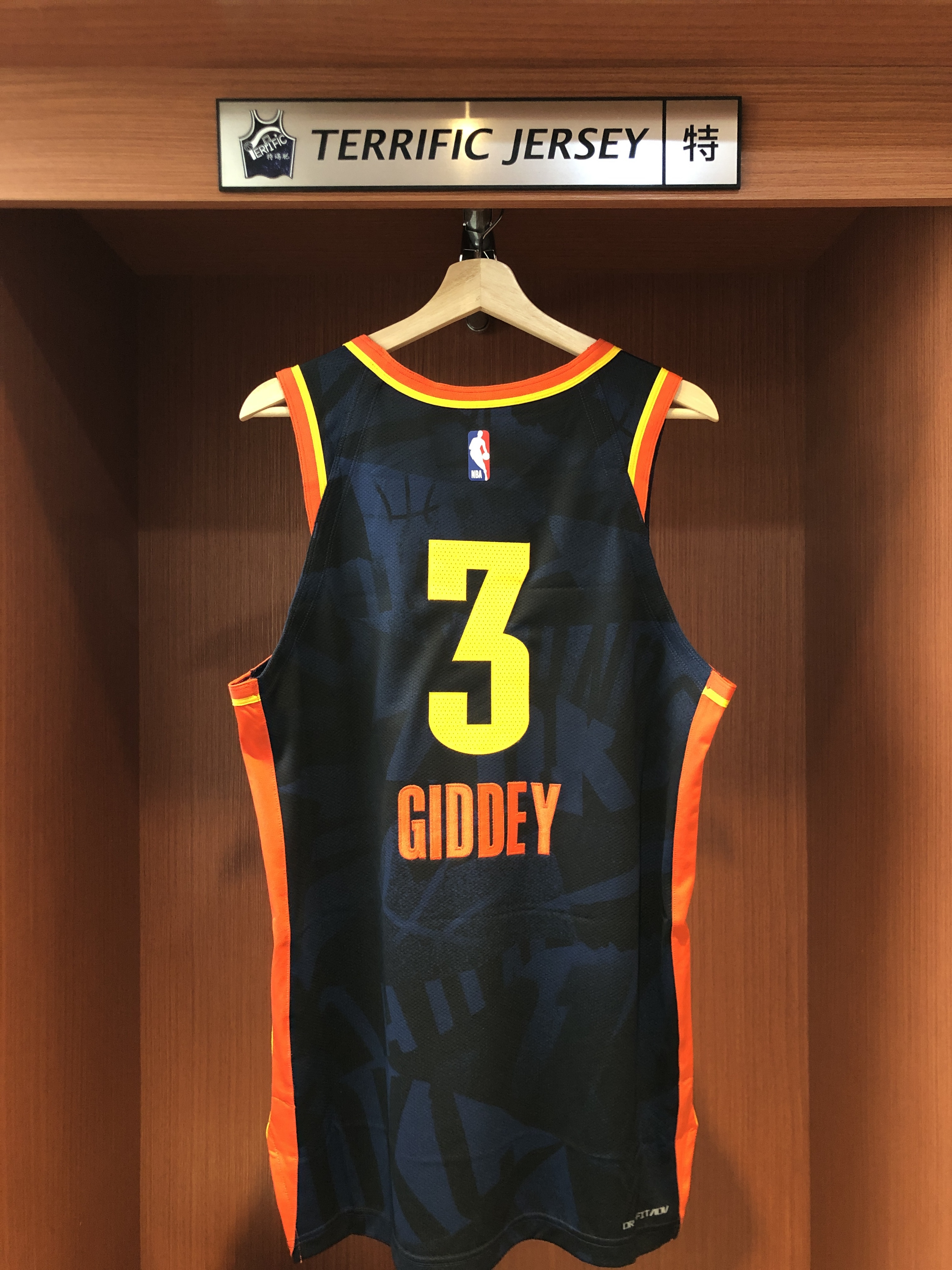 NBA球衣 Josh Giddey 奧克拉荷馬雷霆城市 OKC City Nike Authentic 球員版 電繡 含贊助商標 全新