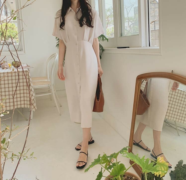 韓國Cherrykoko授權 簡約風壓褶排扣衫領長洋裝【MADE, CRKO】系列