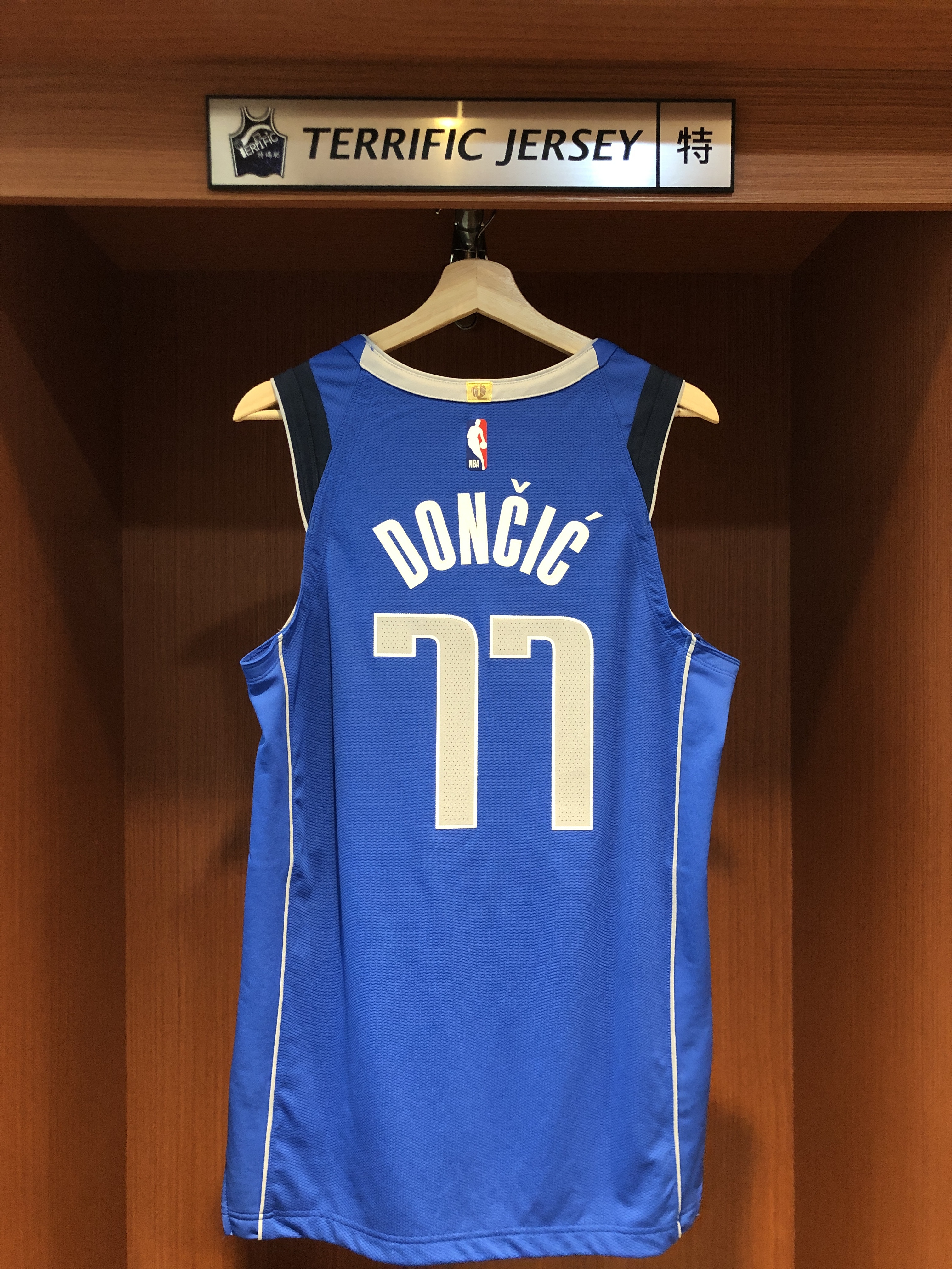 NBA球衣 Luka Doncic 達拉斯小牛藍 Icon Nike Authentic 球員版 電繡 全新