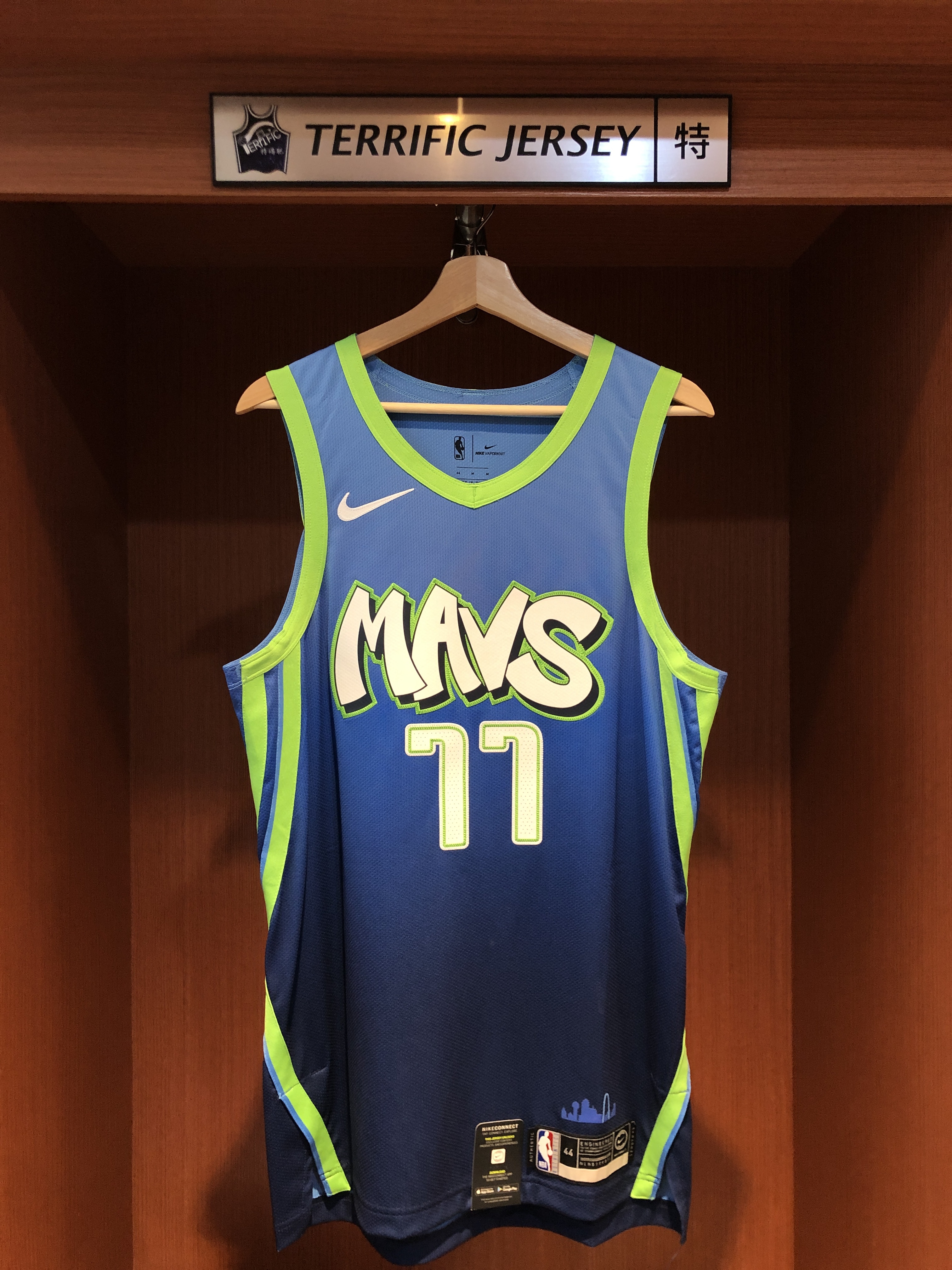 NBA球衣 Luka Doncic 達拉斯小牛城市 City Nike Authentic 球員版 電繡 全新