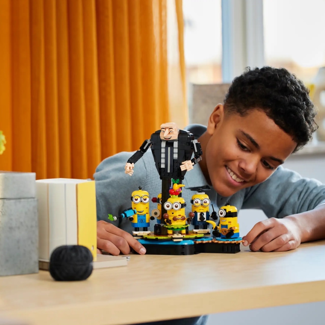 蒼蘭訣 Brick-Built Gru and Minions 75582 | Despicable Me 4 | Buy