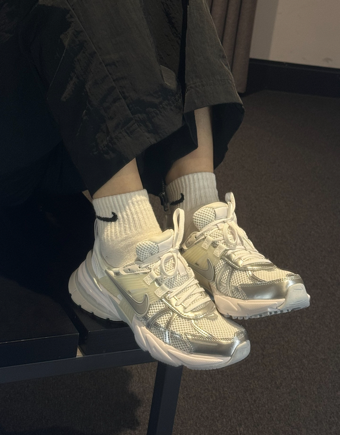 【Focus Store】現貨秒發 Nike Wmns V2K Run 'Metallic Silver' 白銀 復古 女款 FD0736-104