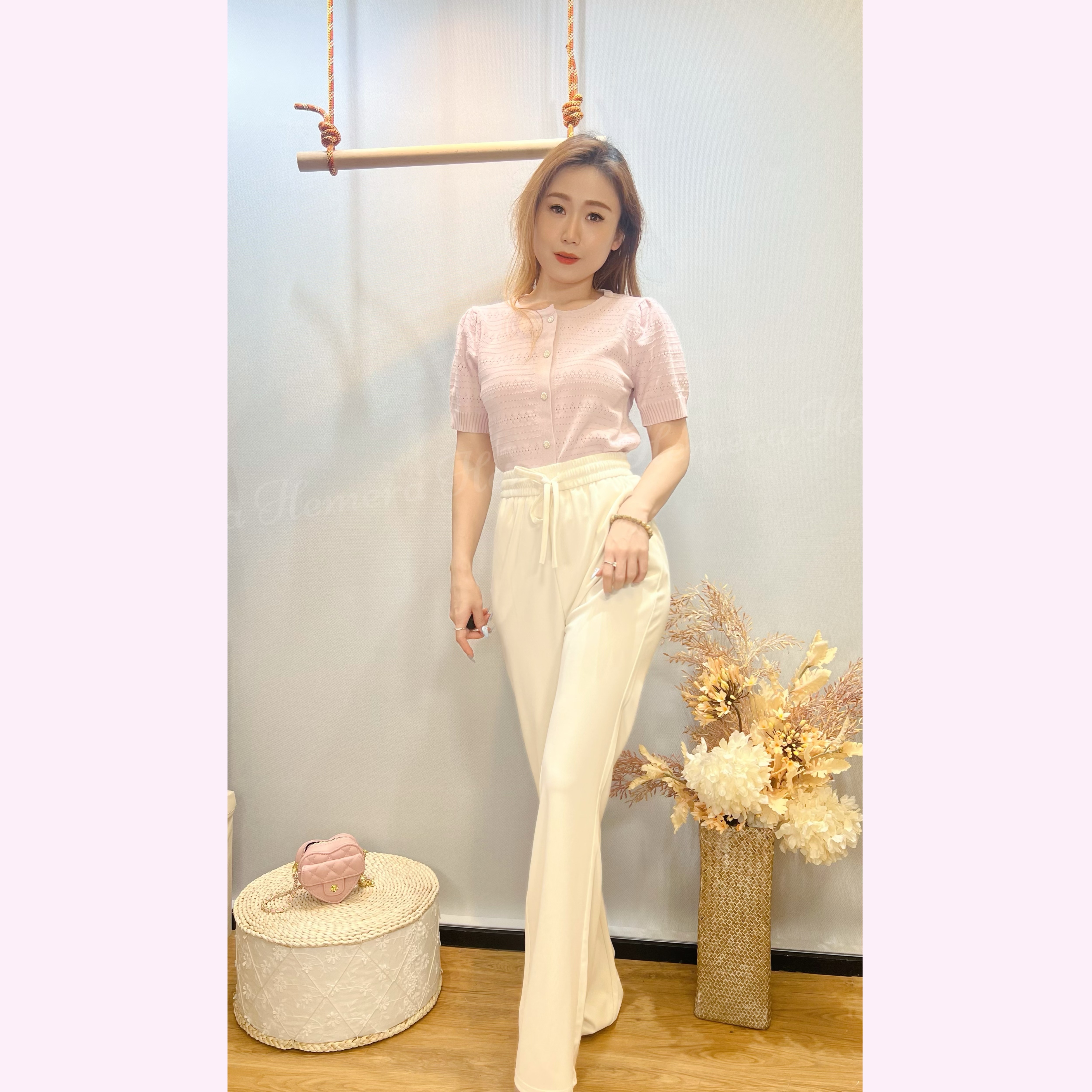 TP24W0439 甜美珠珠鈕通花線料外套