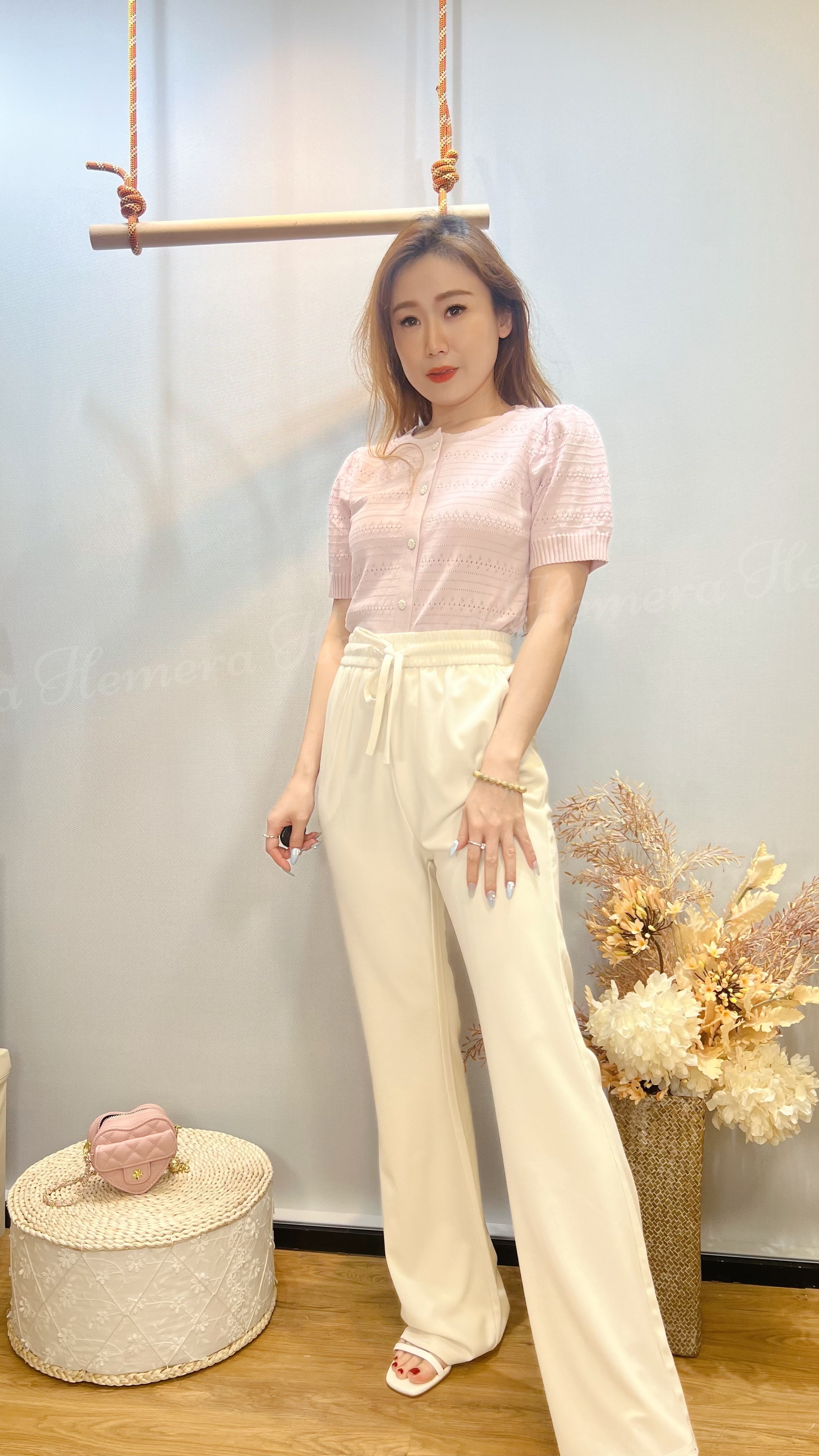 TP24W0439 甜美珠珠鈕通花線料外套