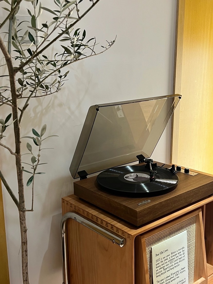 WHATPLUS 1900 黑膠唱片機