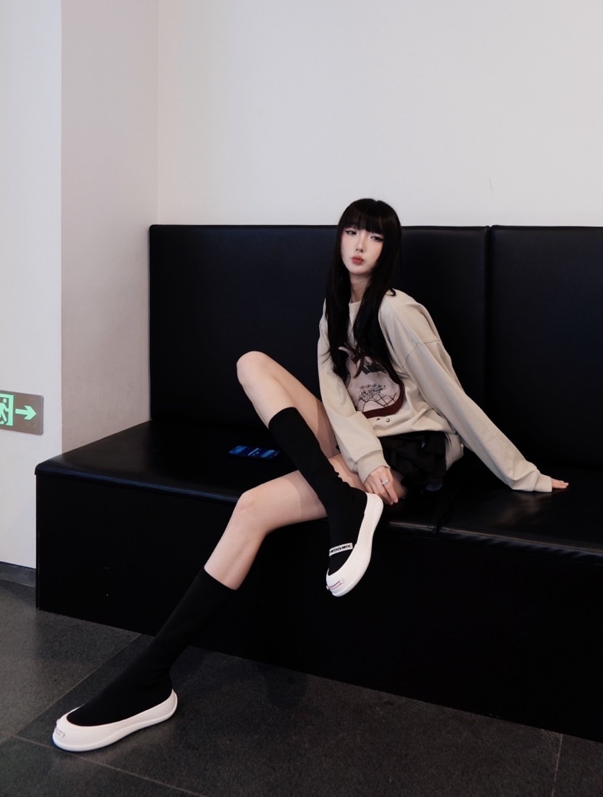 SMILEREPUBLIC 開口笑 厚底 經典 黑色 高筒 長靴 襪套鞋 SR20230101074