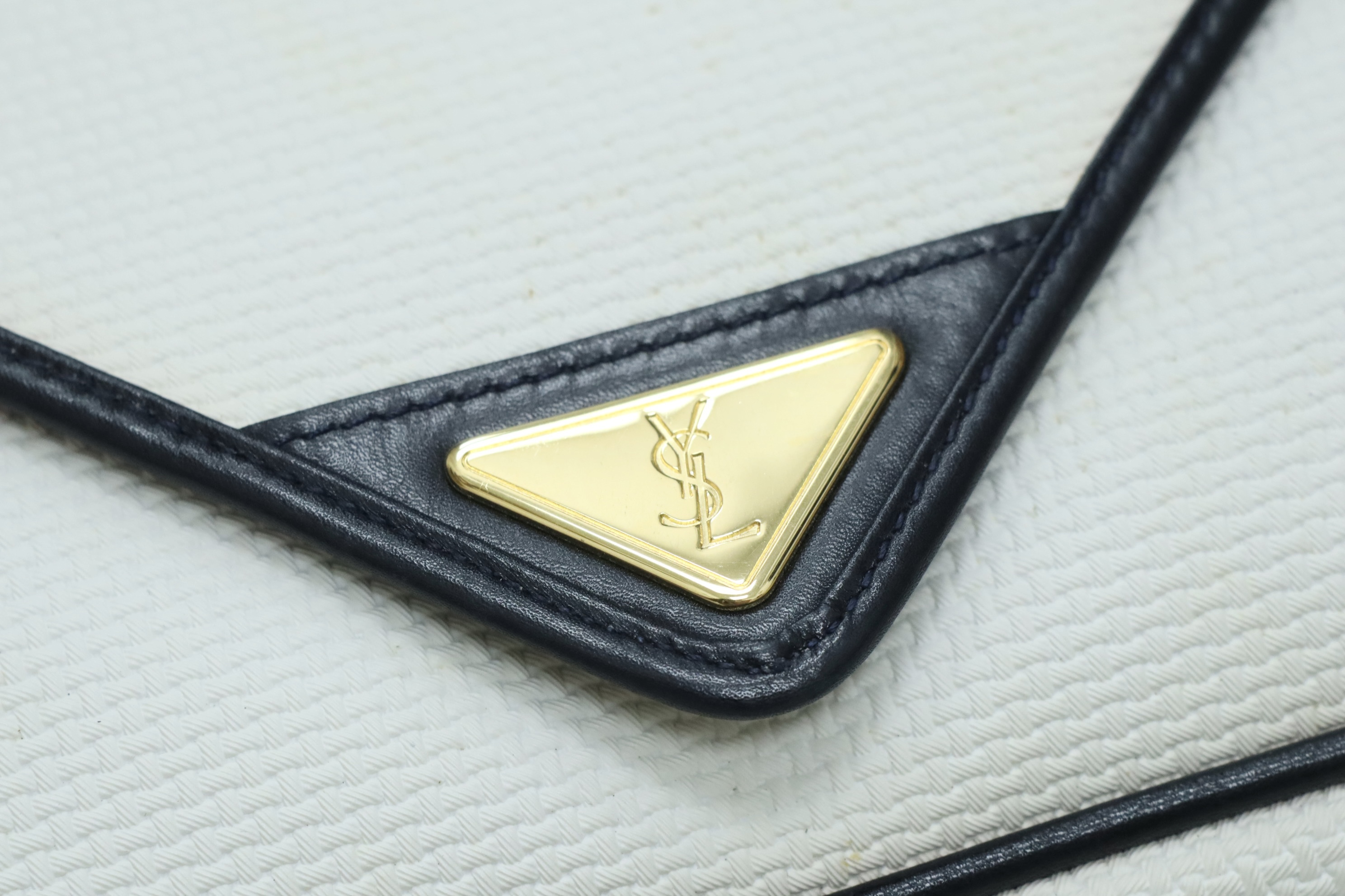 Ysl 黑白斜孭袋🤍🖤