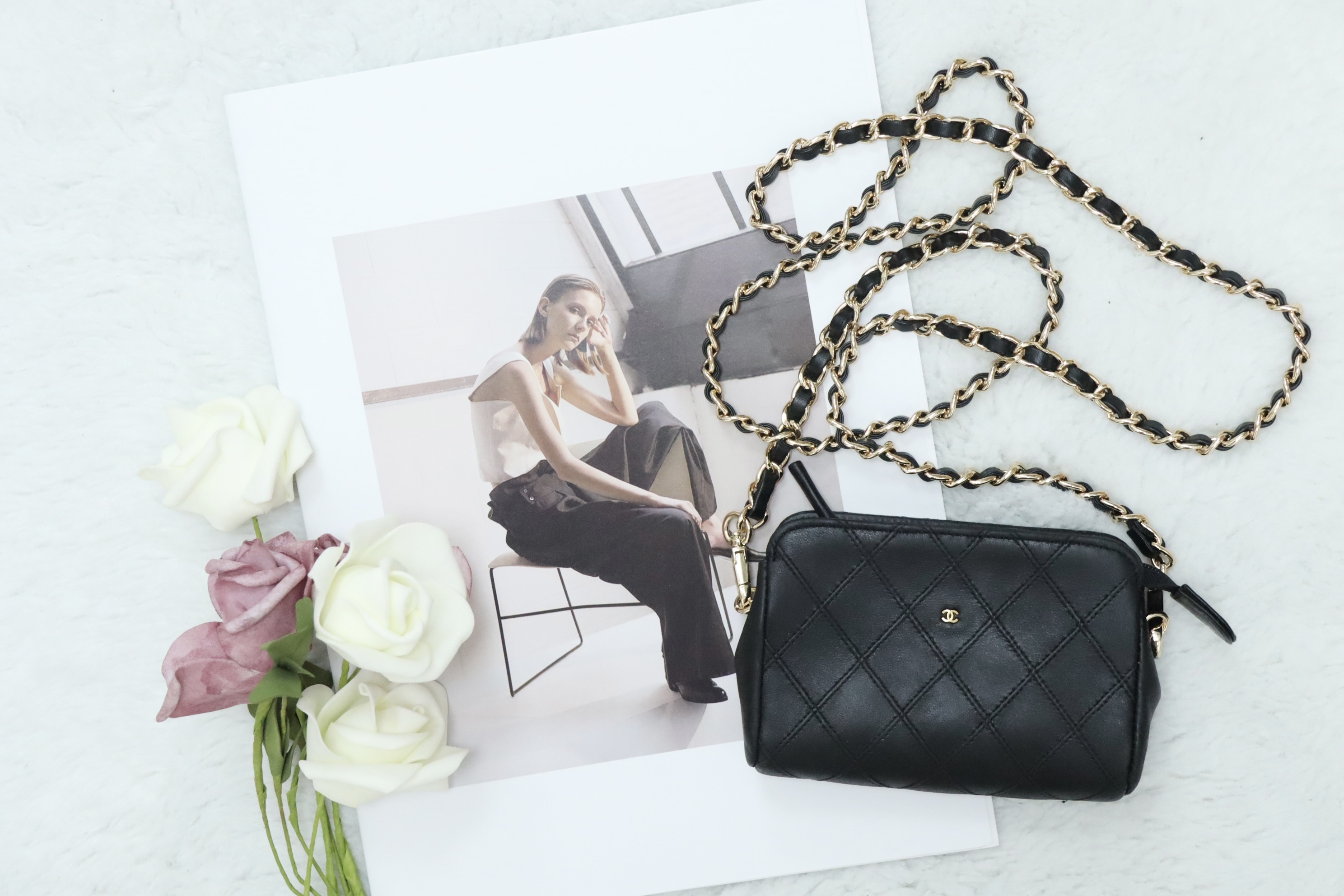 Chanel Logo pouch🖤