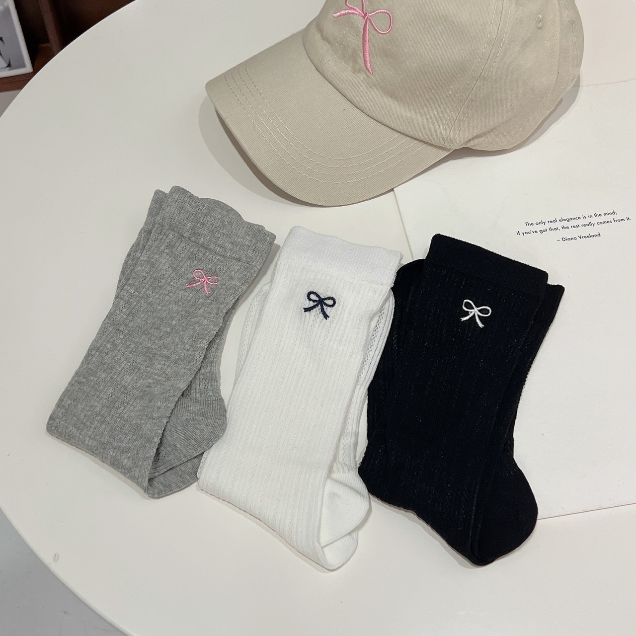 韓版小蝴蝶結微透膚小腿襪/三色