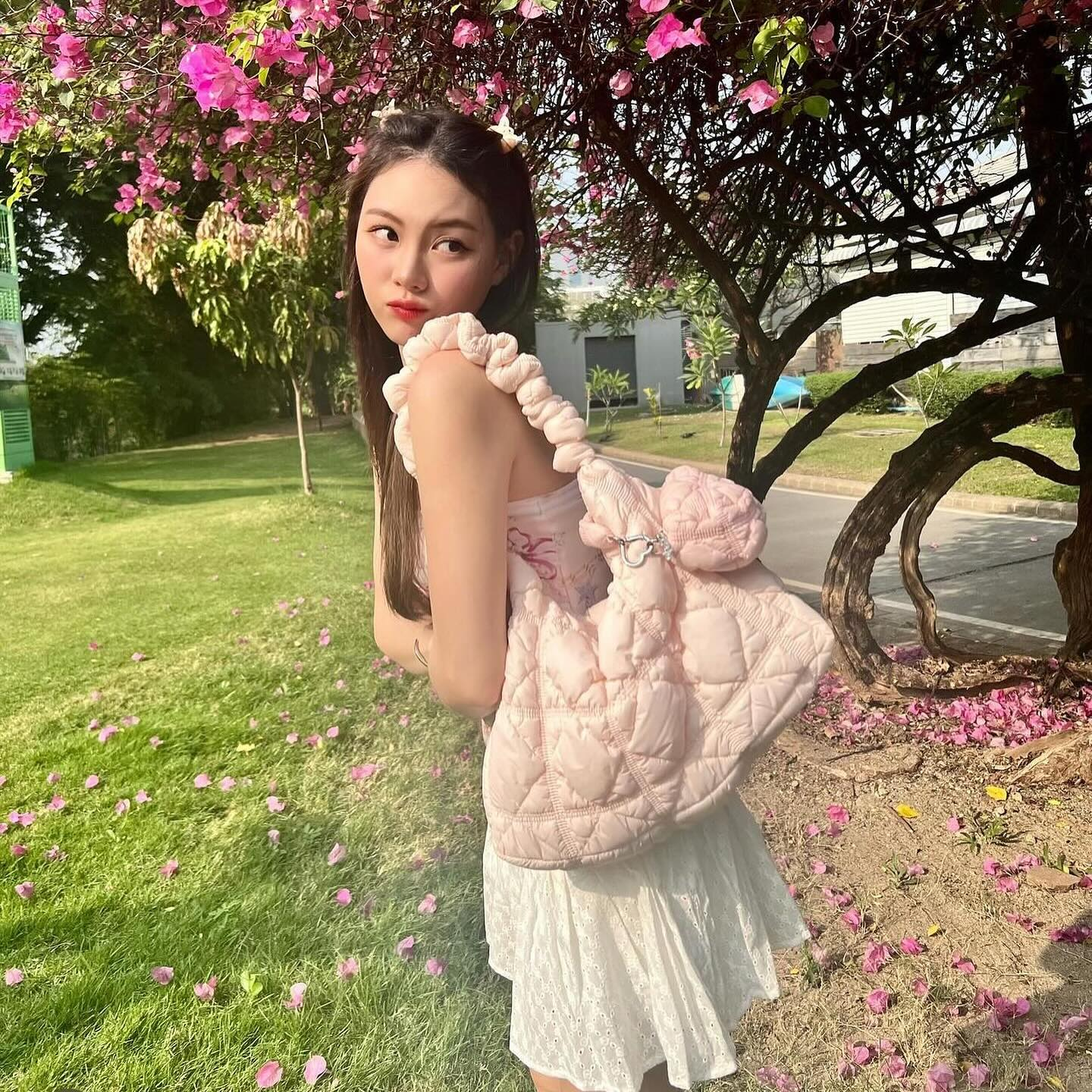 2024新款！Carlyn Soft Teeny Bag Charm ( 8 Colours )