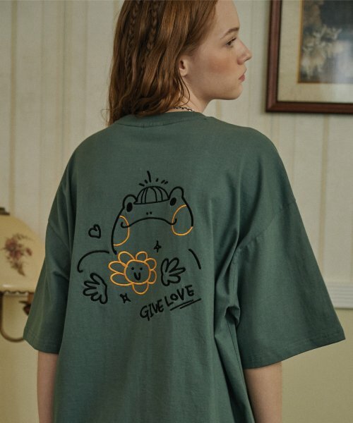 韓國🇰🇷連線 CPGN STUDIO 青蛙王子短T 刺繡 短袖 白色 綠色(任買兩件711免運)/預購