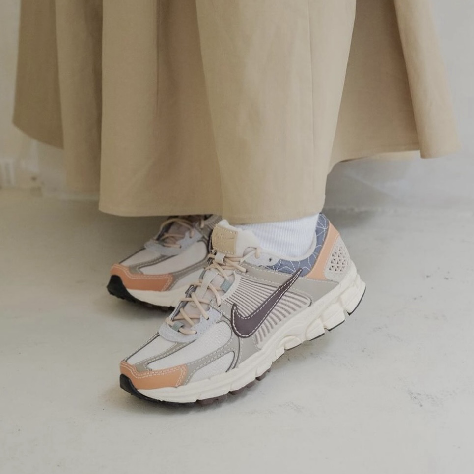 Nike Zoom Vomero 5 Sashiko 牛仔皮革拼接 刺繡 卡其鐵灰 復古慢跑鞋