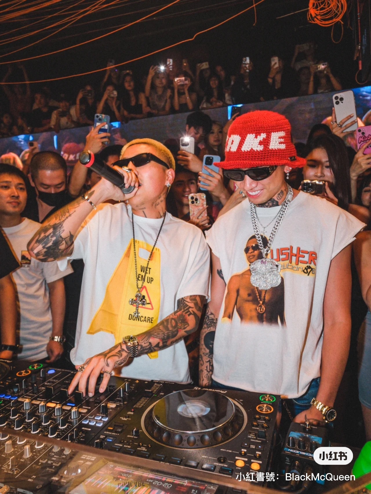 CAKE / "CAKE ASIA" x "Y.A.R.N." Handmade Knit hat - Red