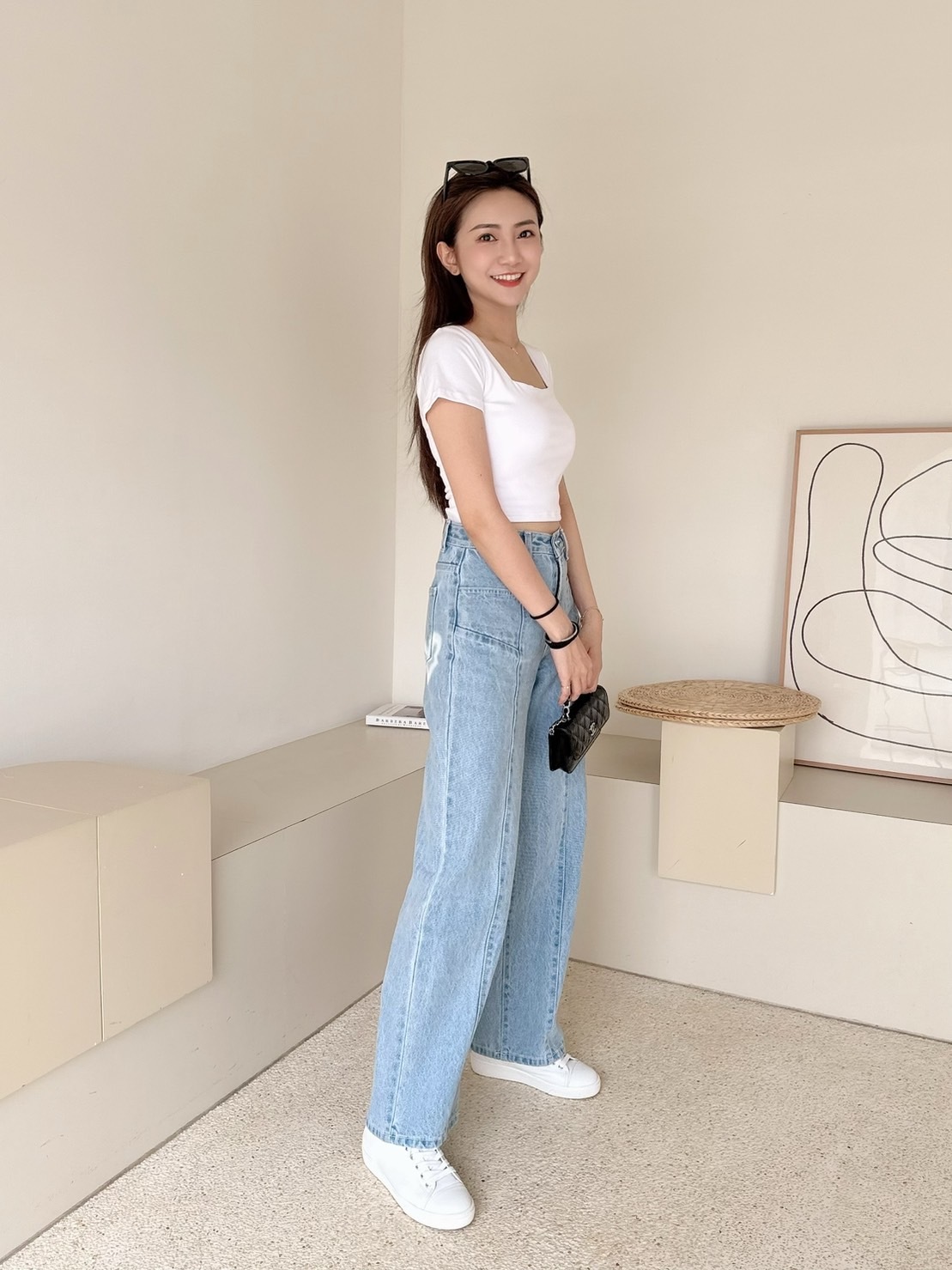 ［預購］🔥04.24春夏新品］💥美到連路人都在問的愛心牛仔褲］🇰🇷正韓高腰中車線挺版直腿愛心牛仔寬褲（SML牛仔藍/兩色）