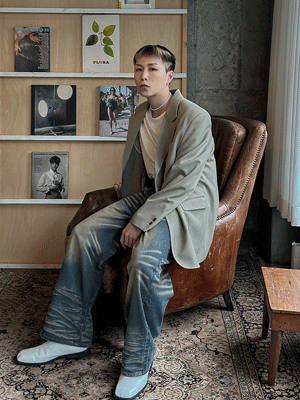 貓抓水洗牛仔褲