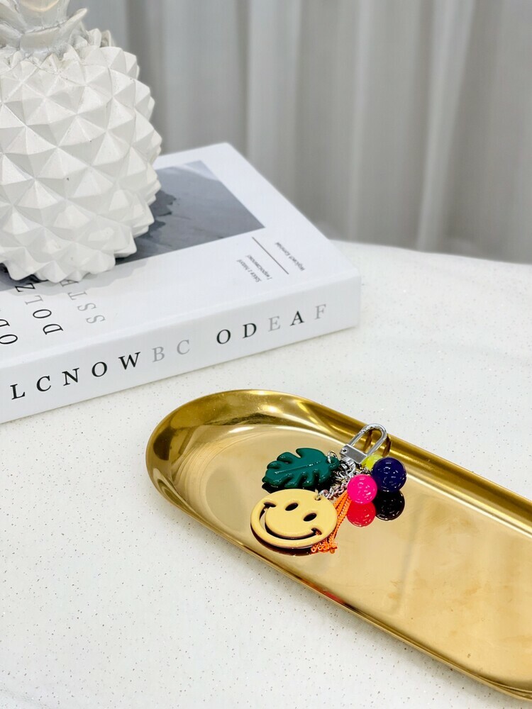 『GD』綠葉子x簍空笑臉吊飾