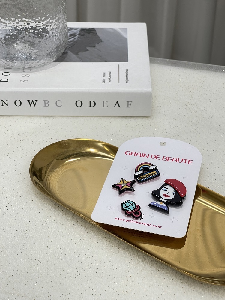 『GD』4入彩虹x星星x時尚女人別針