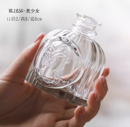 復古玻璃花瓶 - 少女瓶 (0.3kg)