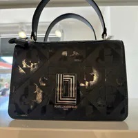 [S] KARL LAGERFELD LH4E46BI SIMONE DOUBLE HEAD FLAP CROSSBODY,BLK/BLACK, 196788712065 (SKL1011)