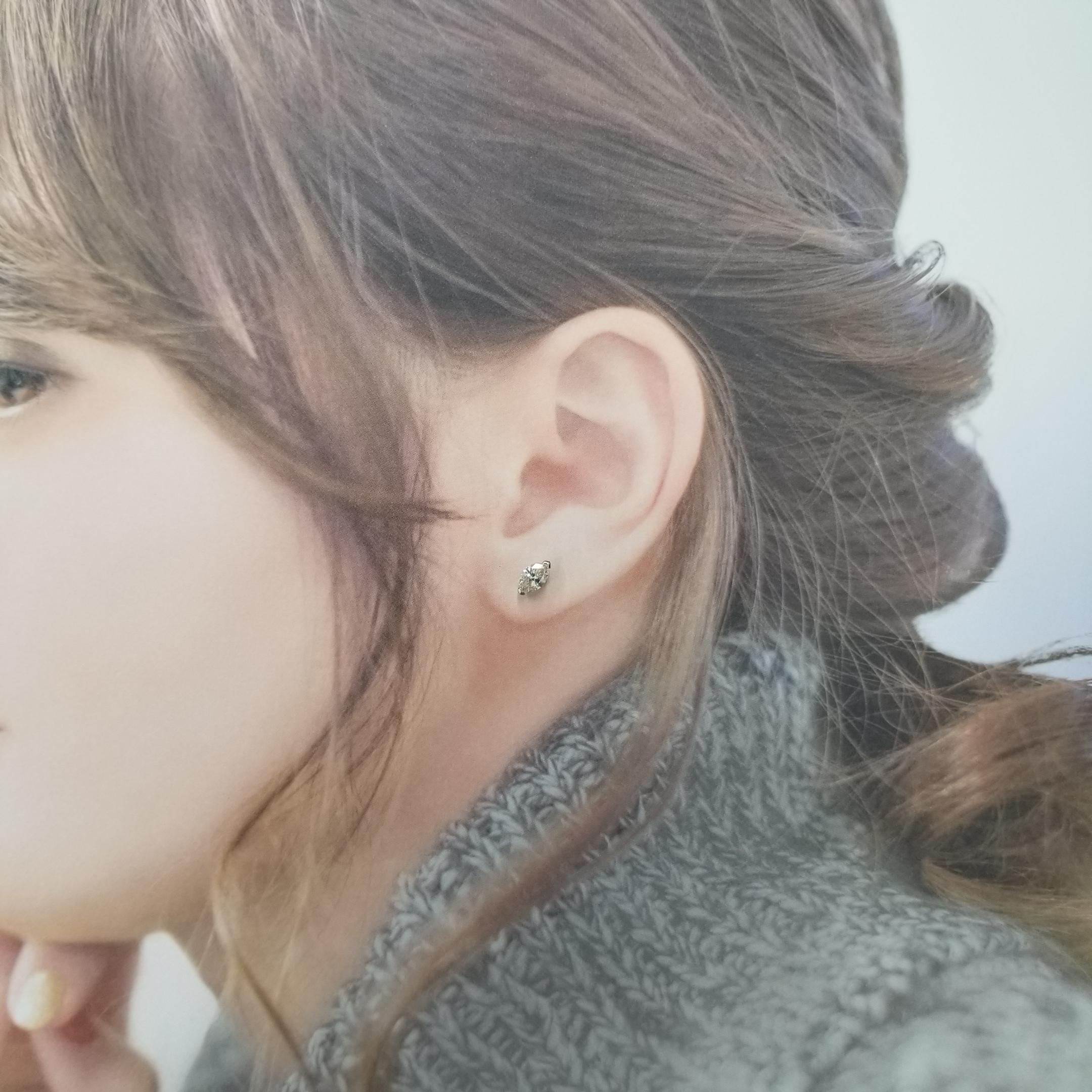 全新18K白金【主石1卡1份欖尖形鑽石】2爪耳環