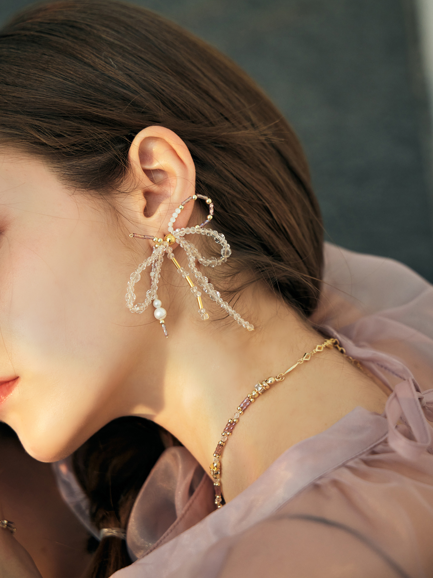 克萊恩之約。MUCHAT手作14KGP水晶貝殼珠蝶結耳環