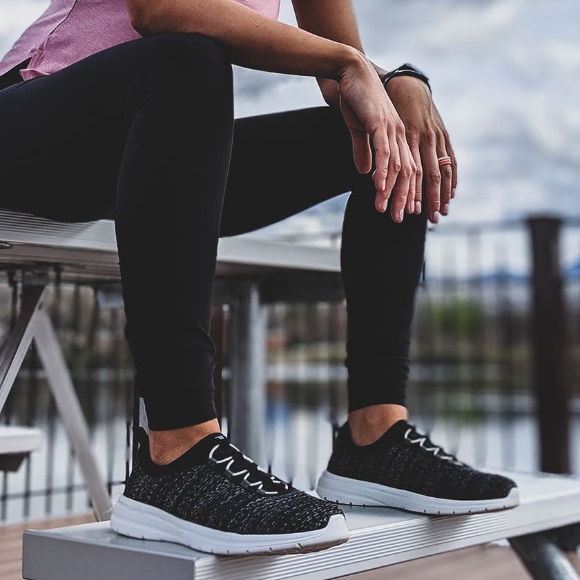 Telic - SiliComfy® 美國減壓彈力運動鞋 - 女款